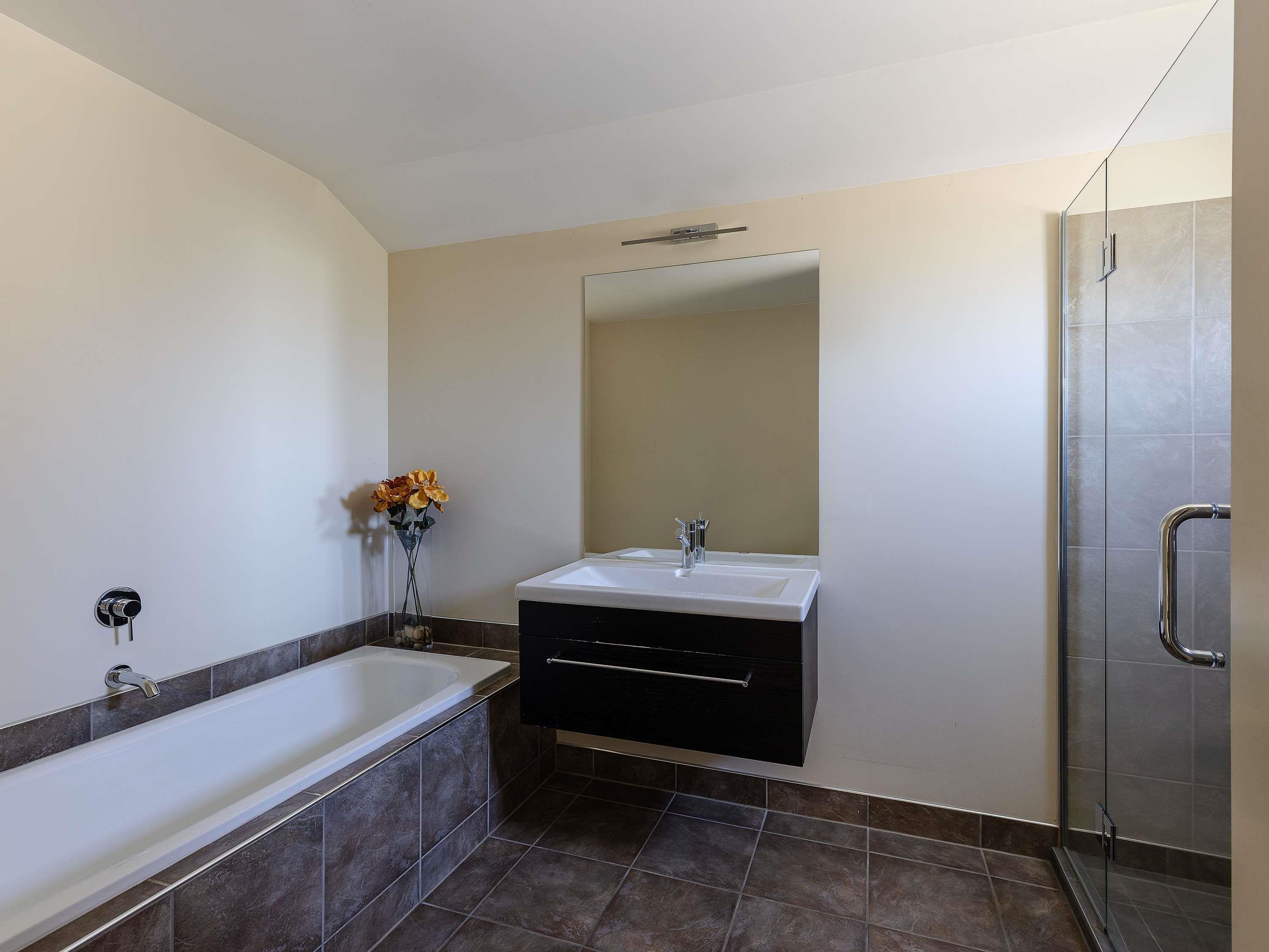 Mantra Lake Tekapo by null