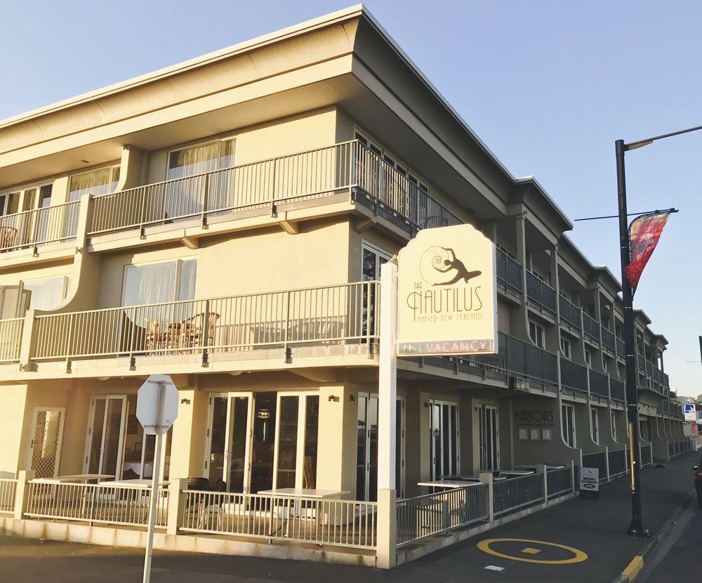 The Nautilus Napier by null