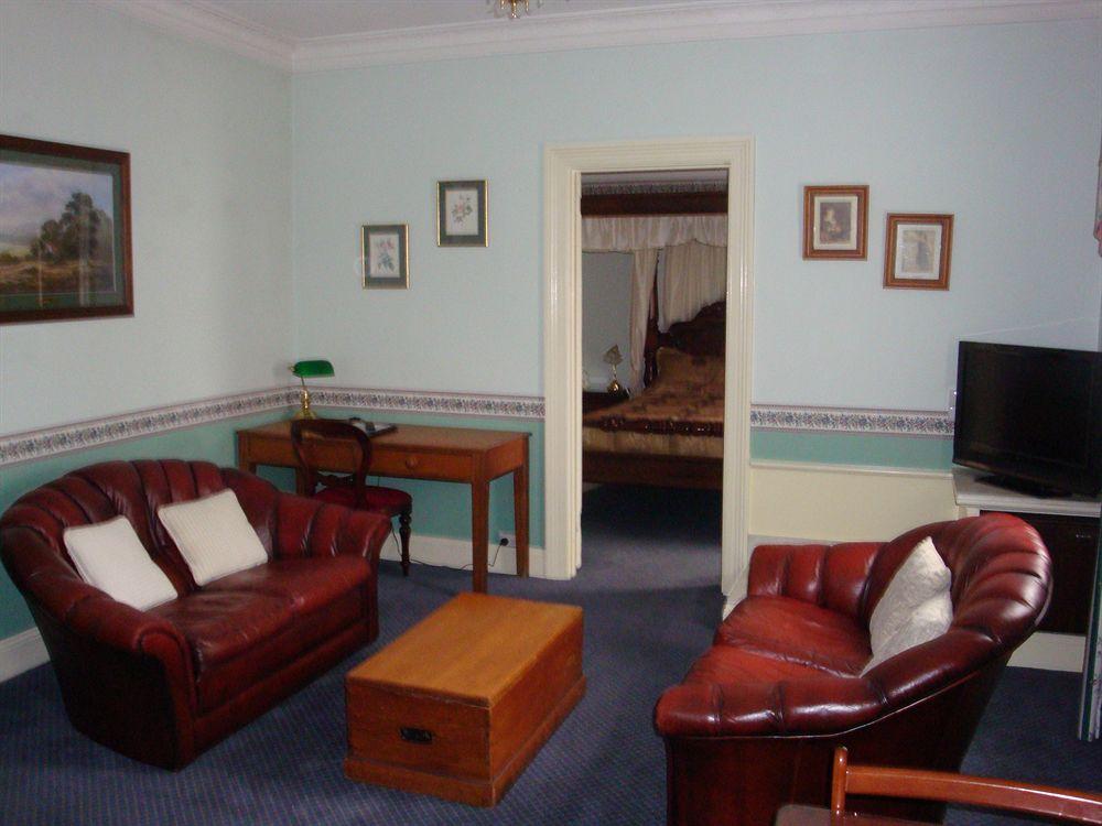 Art Hotel on York by null