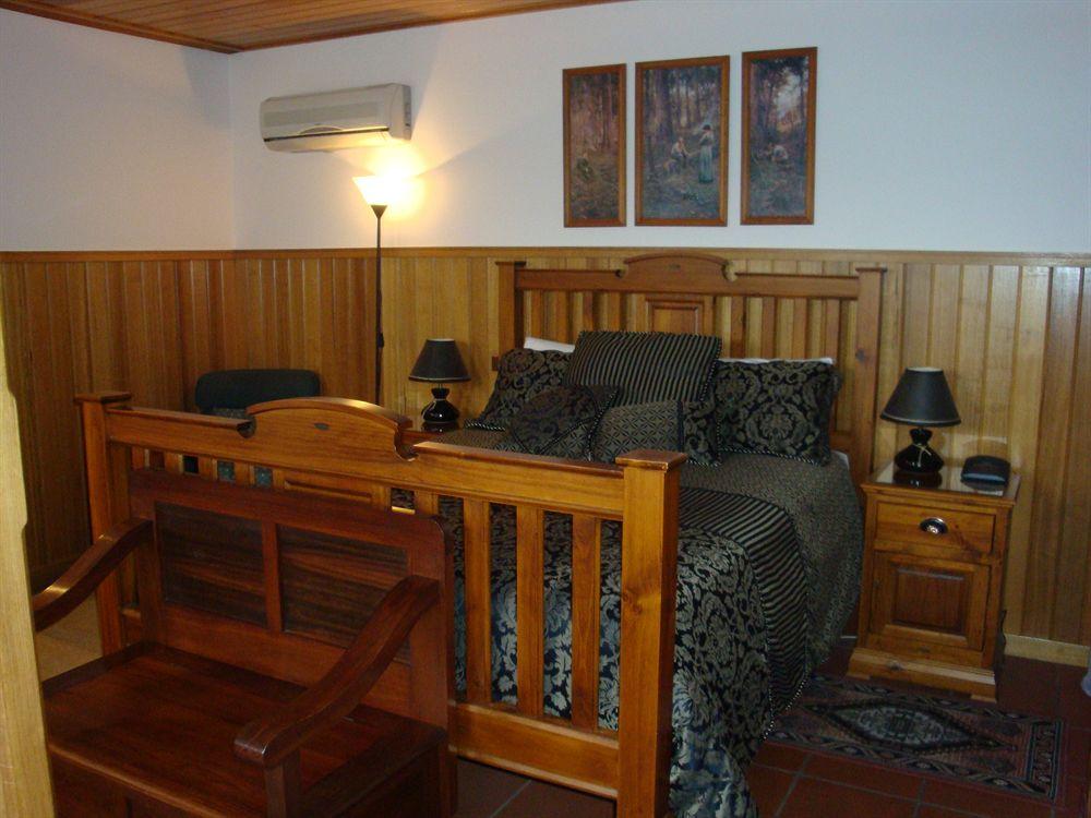 Art Hotel on York by null