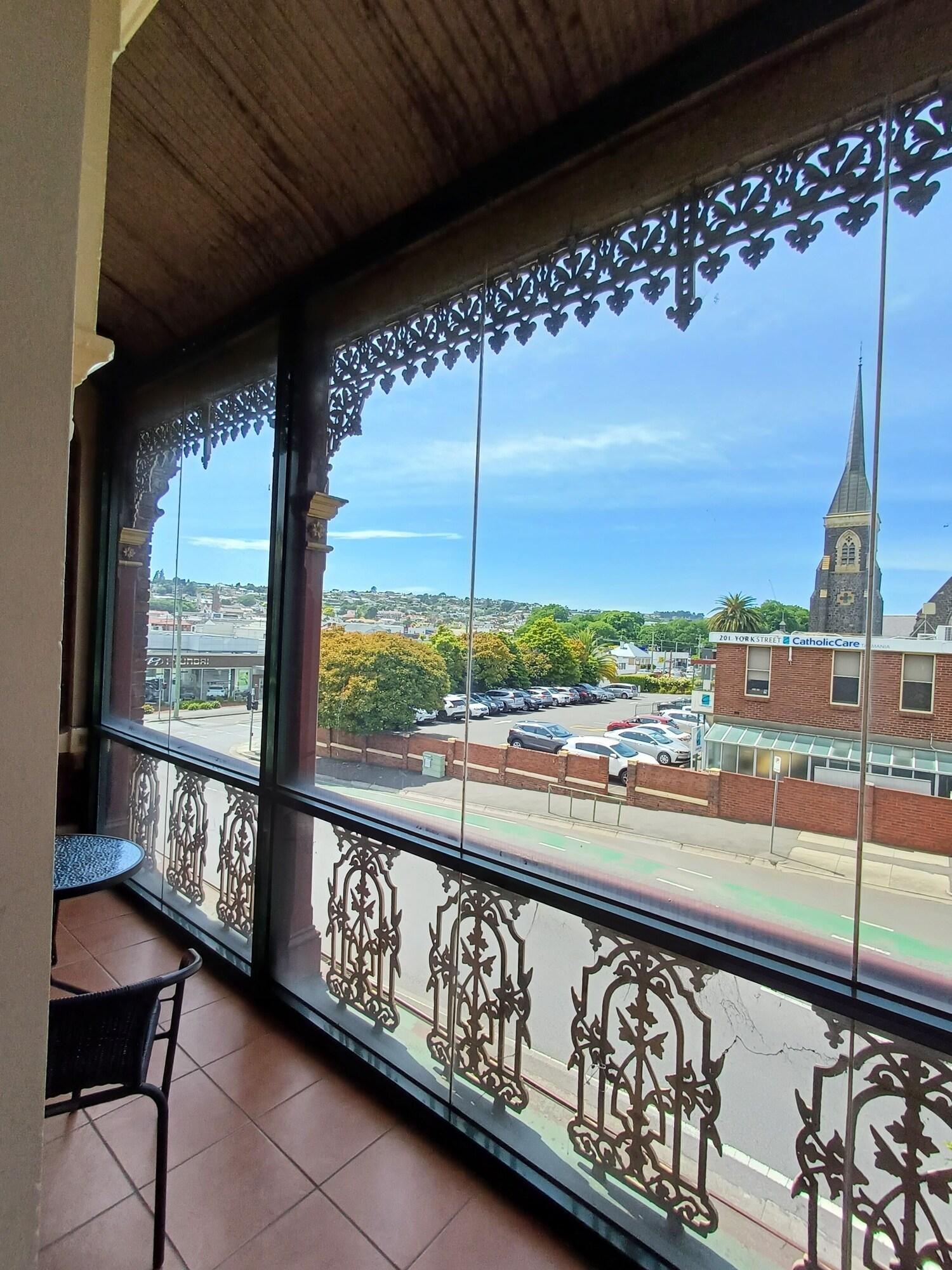 Art Hotel on York by null