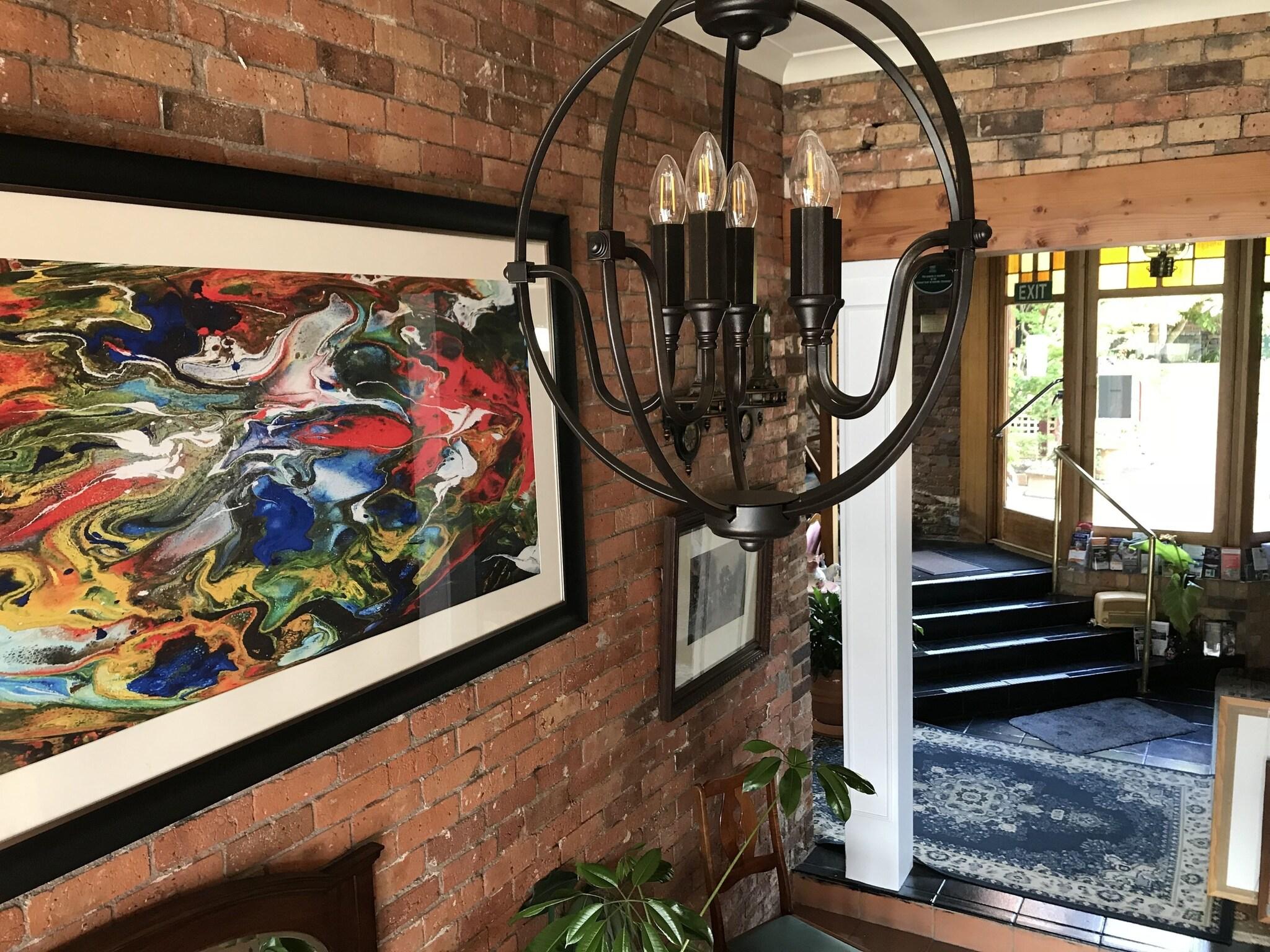 Art Hotel on York by null