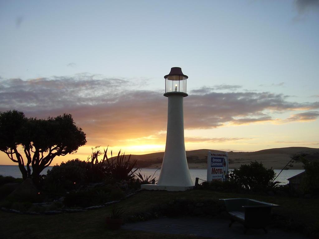 Opononi Hotel Limited by null