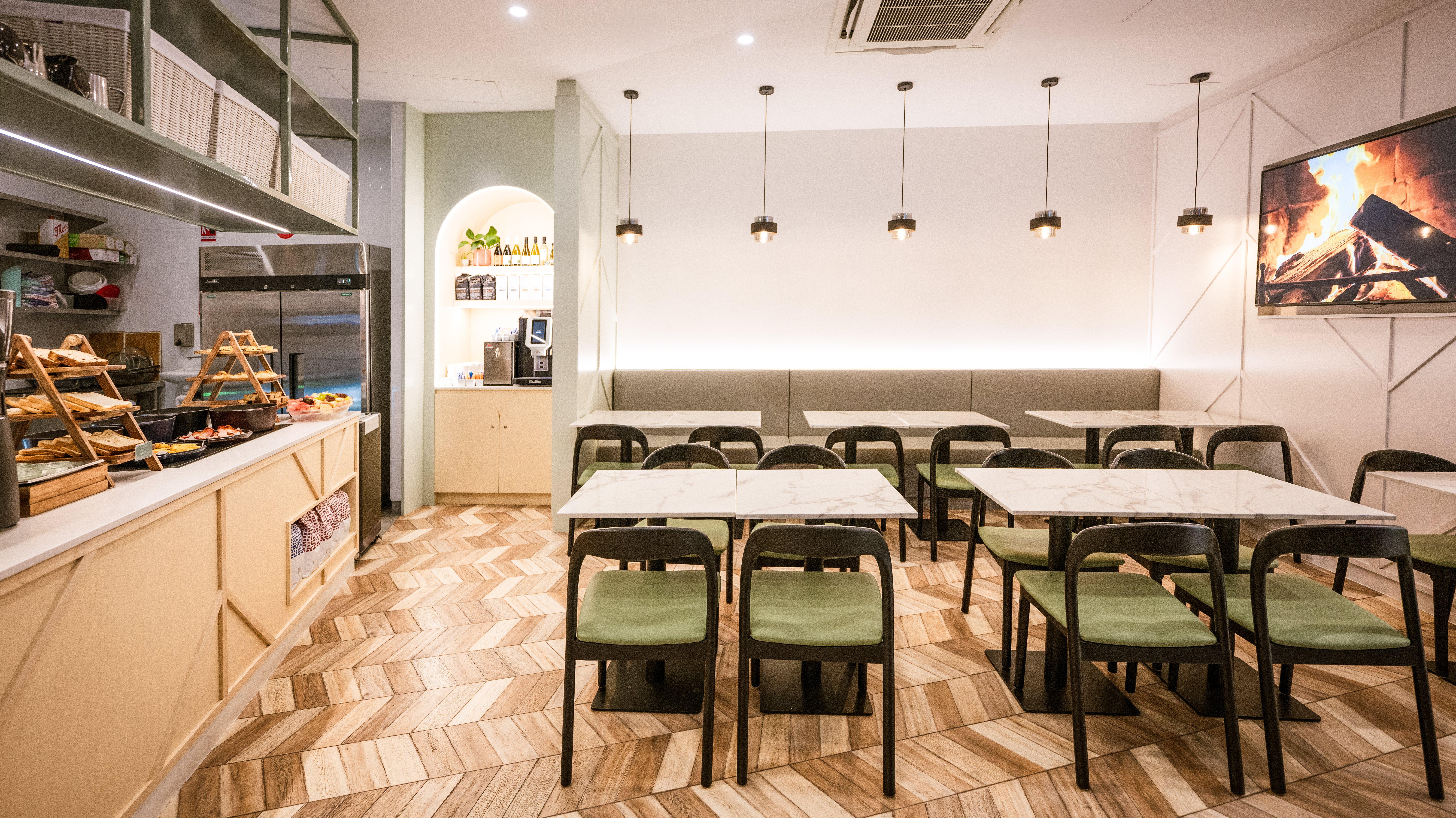 Holiday Inn & Suites Sydney Bondi Junction