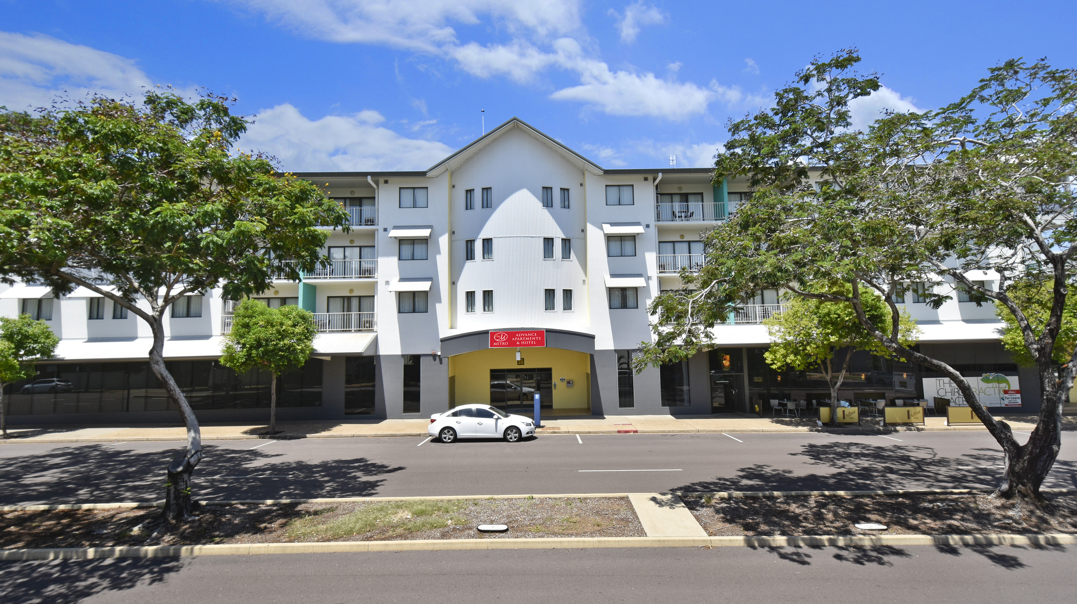 Metro Advance Apartments & Hotel Darwin image