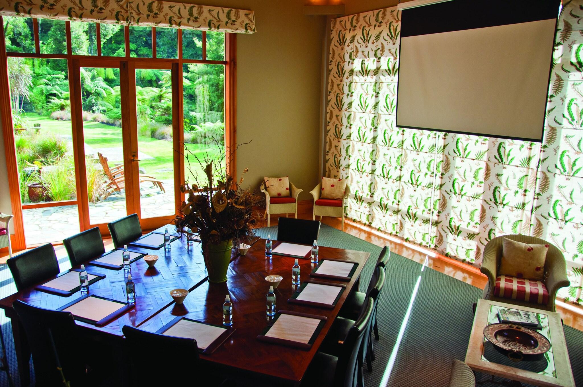 Treetops Lodge & Estate - by null