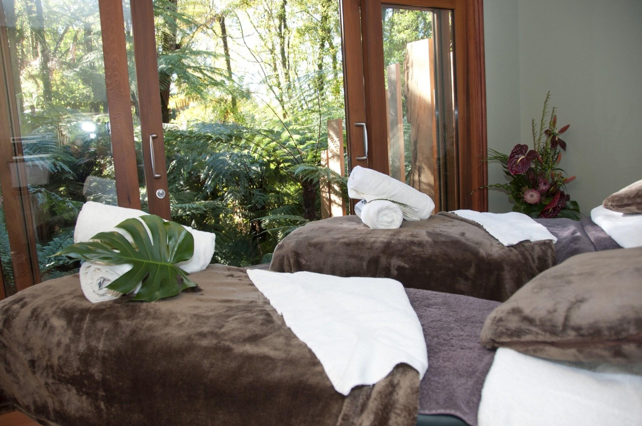 Treetops Lodge & Estate - by null