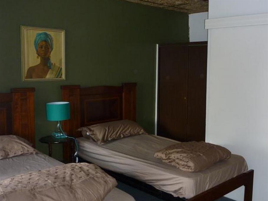 Adelaide Travellers Inn Backpackers Hostel by null