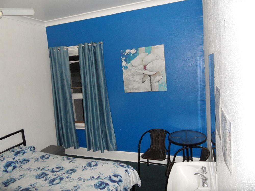 Adelaide Travellers Inn Backpackers Hostel by null