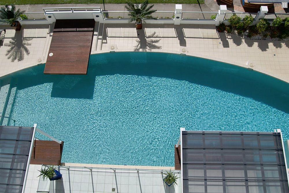 Waters Edge Apartments