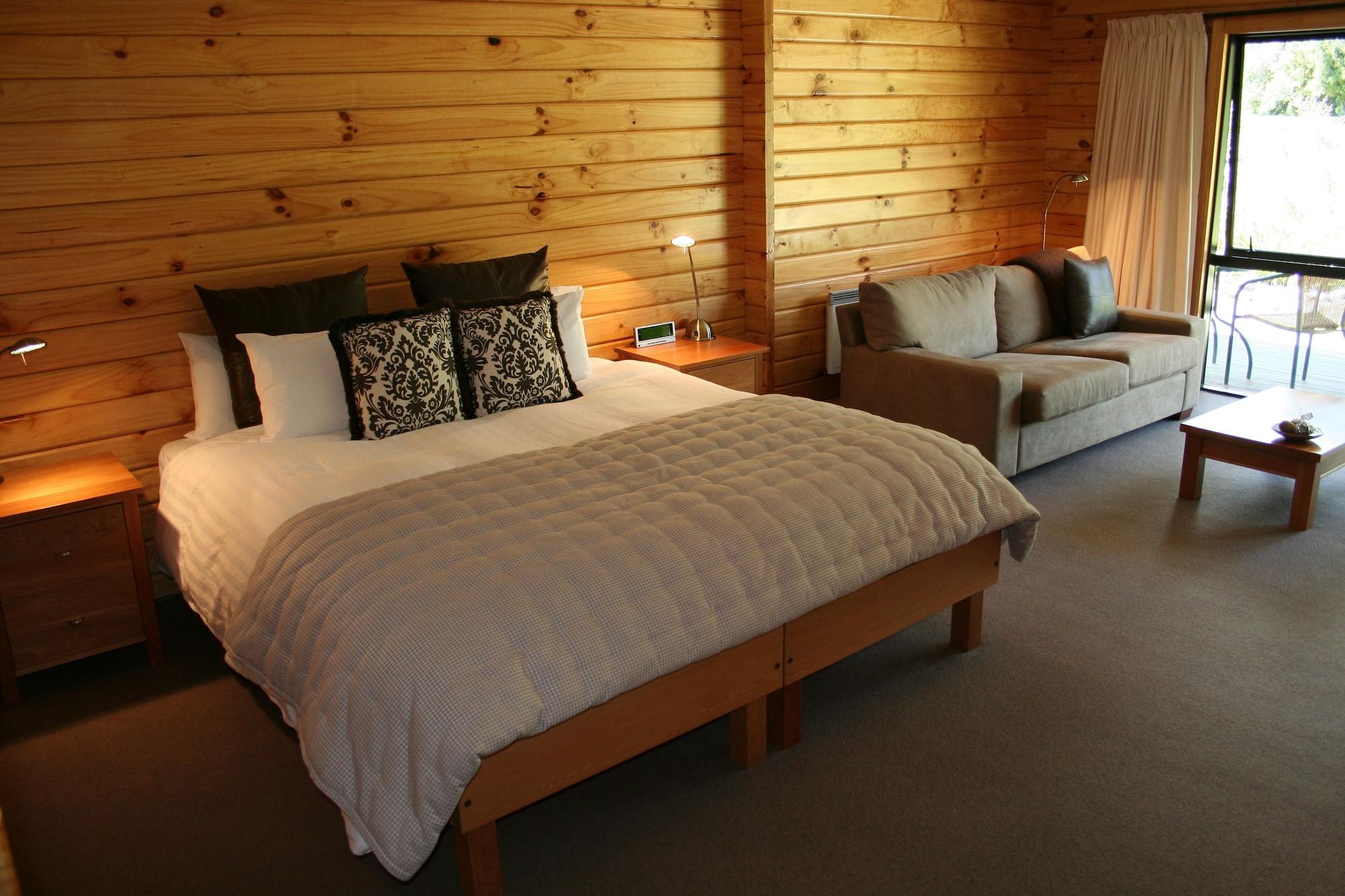 Westwood Lodge by null