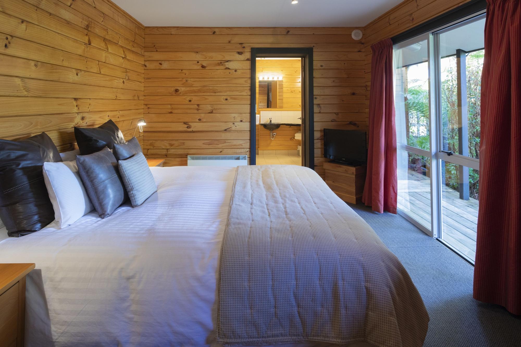 Westwood Lodge by null