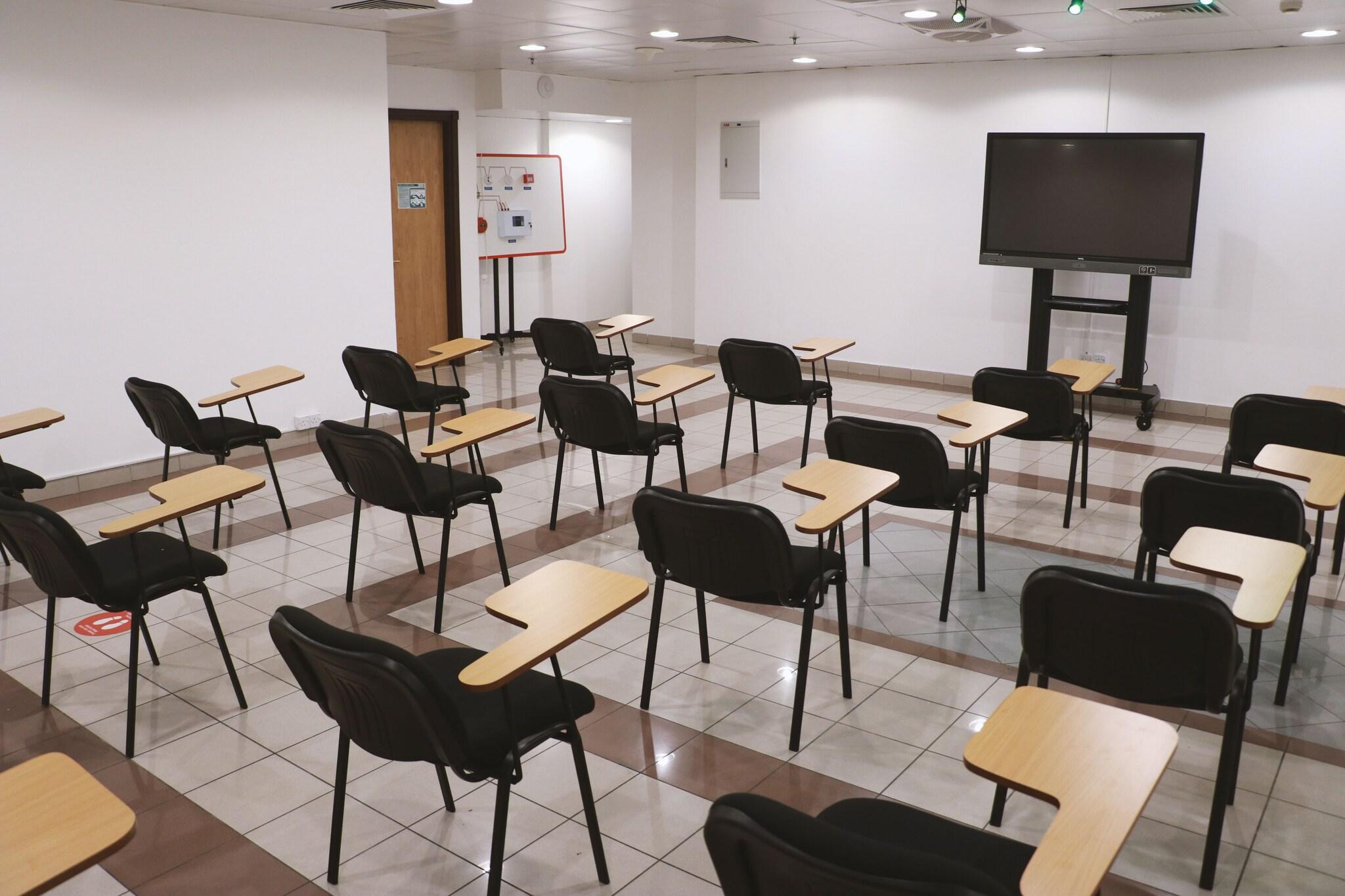 Spark Hotel And Residence - photo