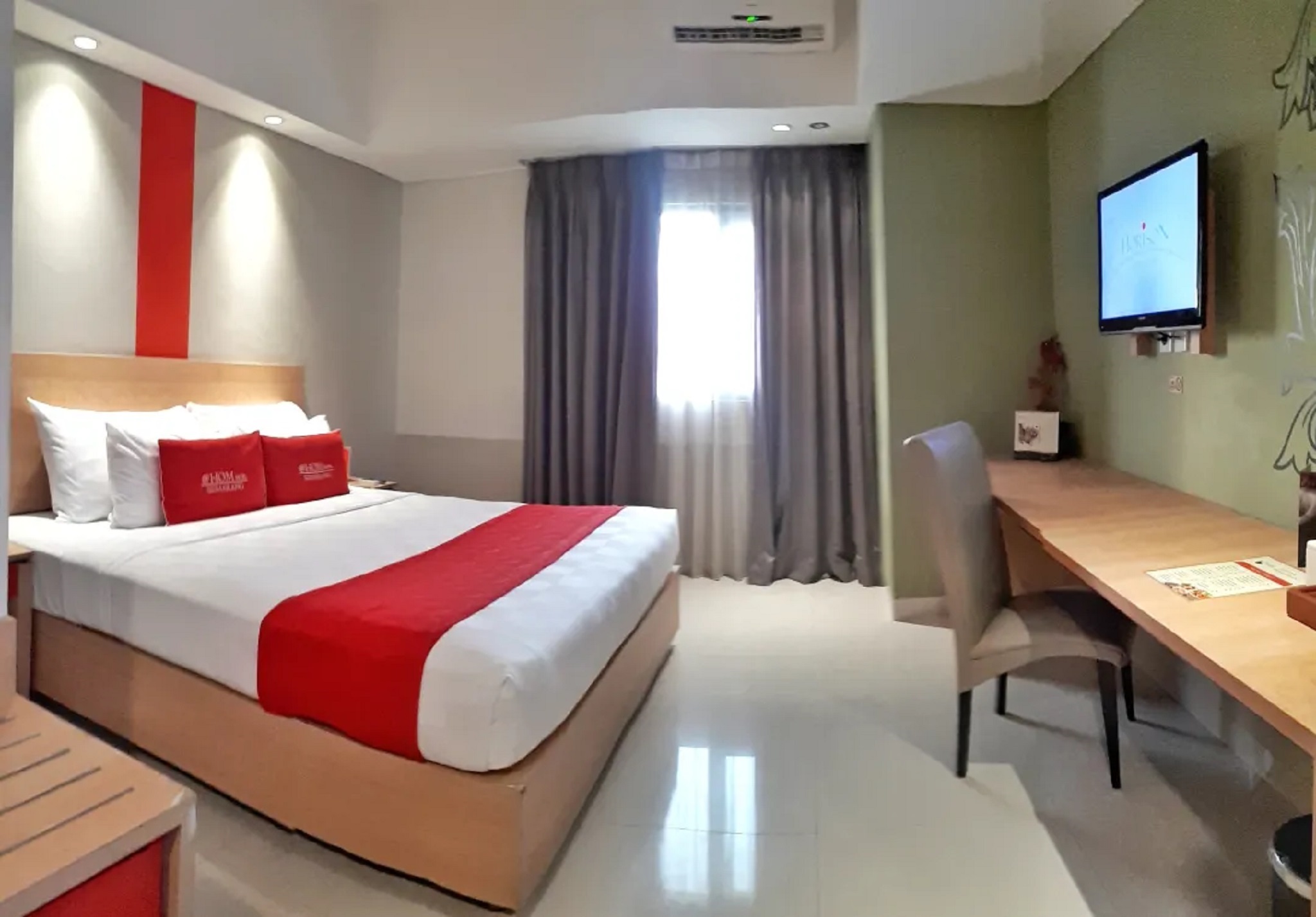 @HOM Hotel Simpang Lima