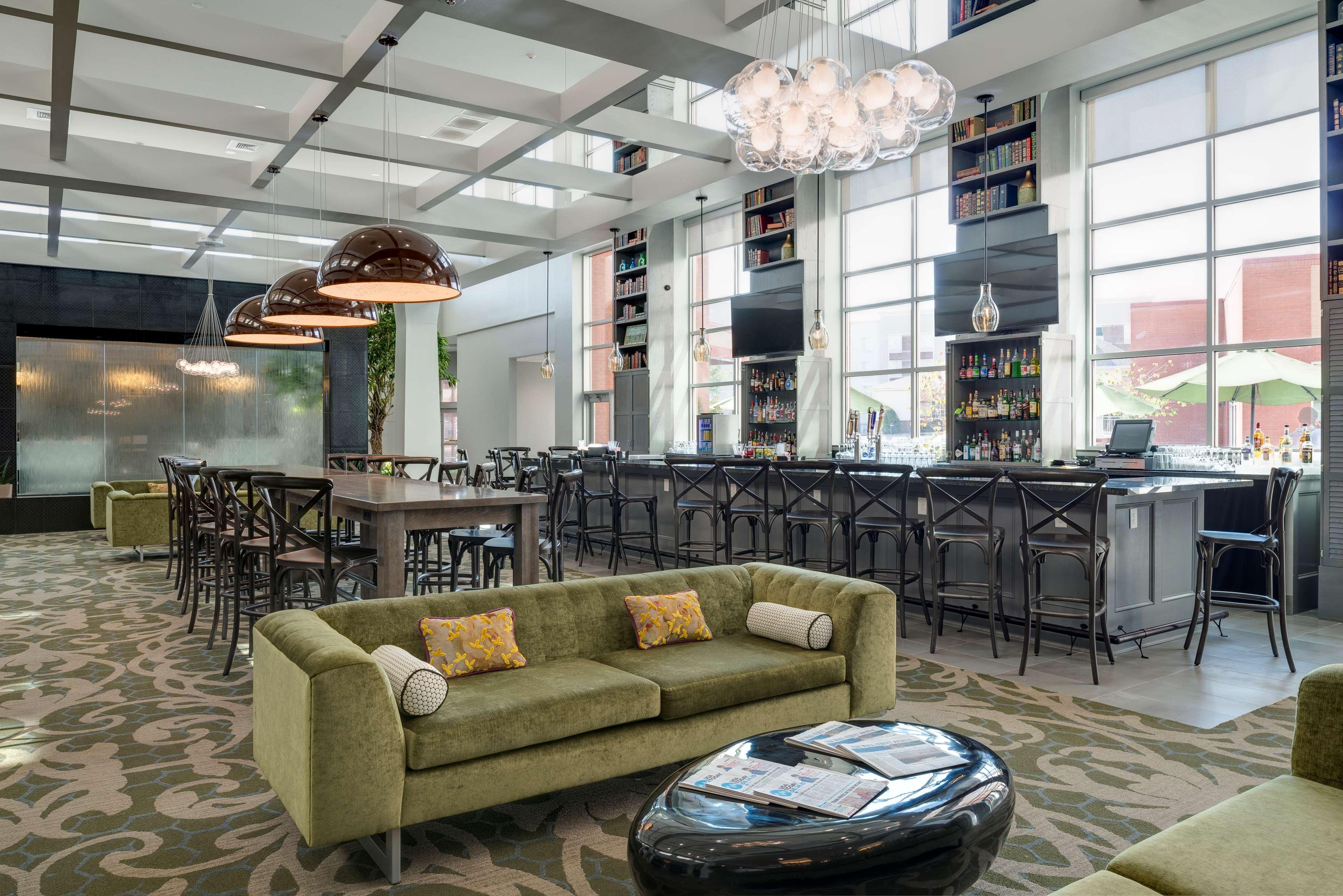 Embassy Suites Charlotte Ayrsley, Nc