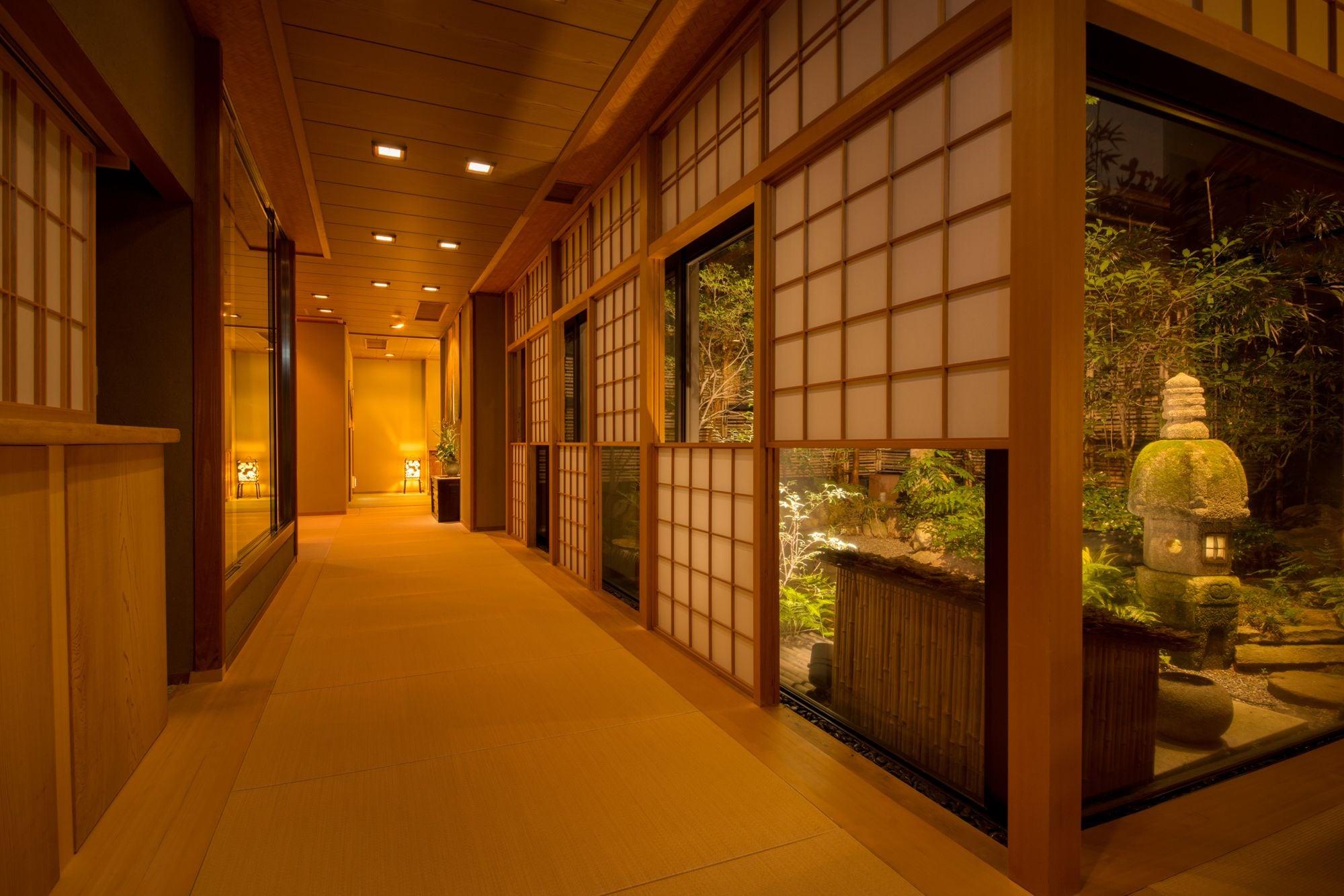 Araya Totoan by null