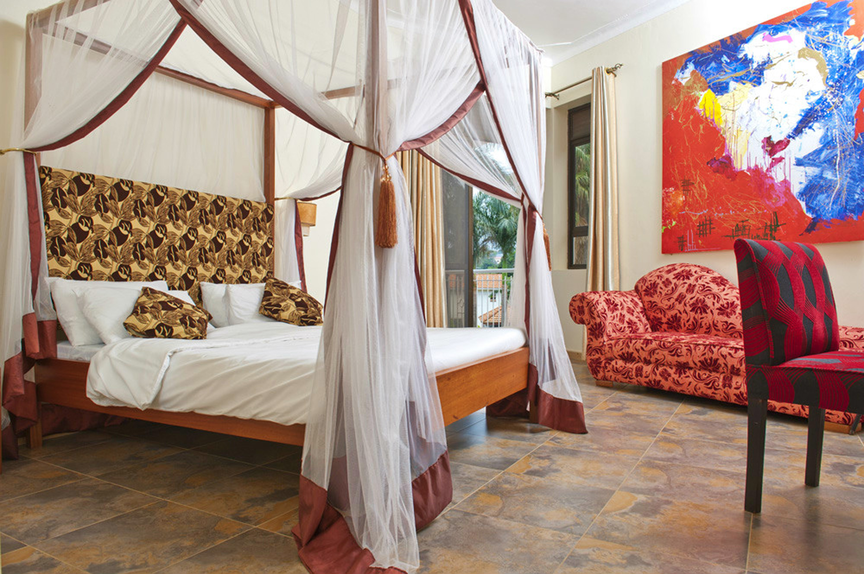 2 Friends Beach Hotel