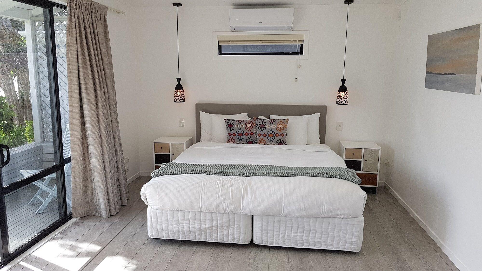 The Beach House, Kawau Island by null