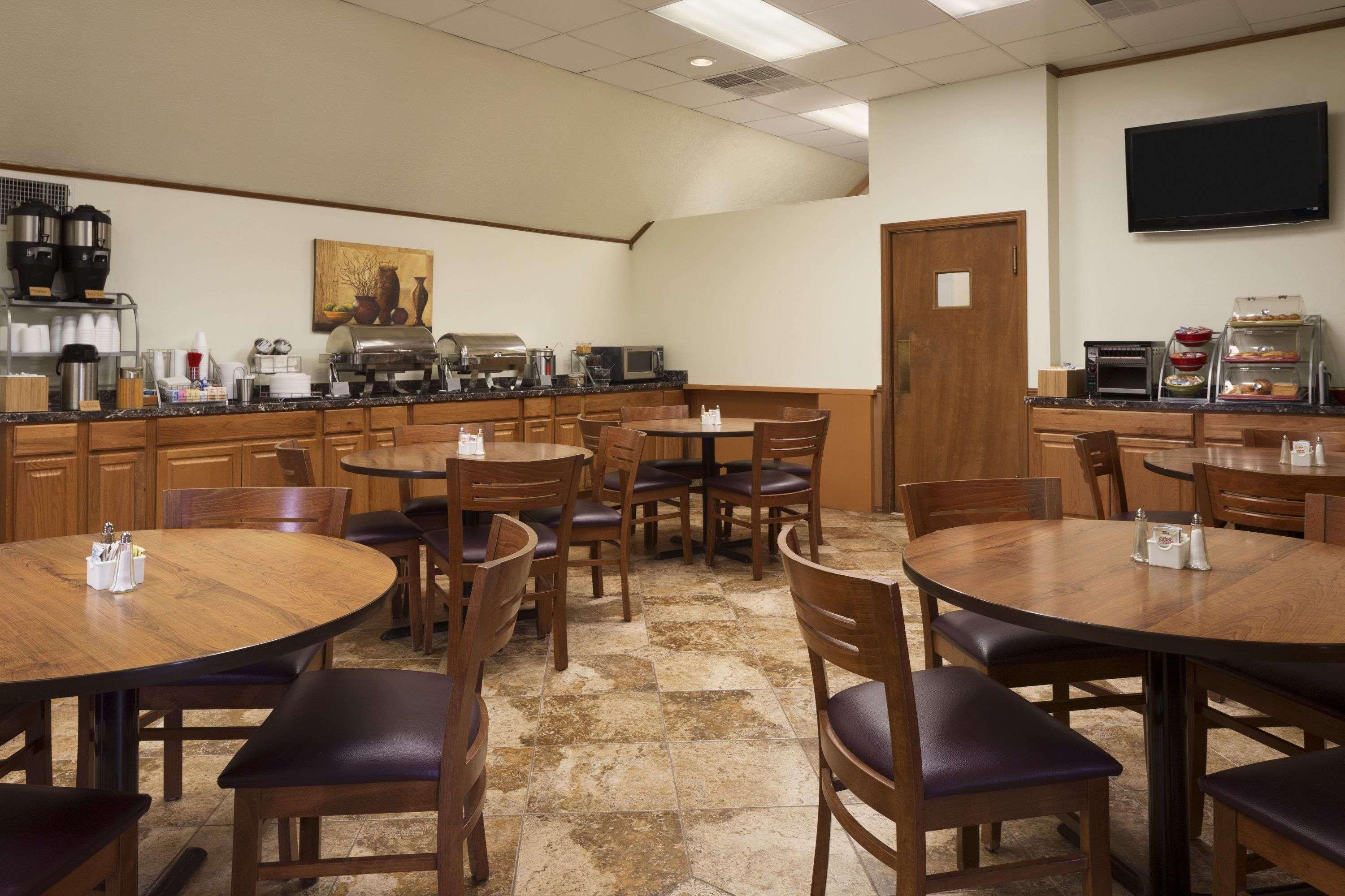 Hawthorn Suites By Wyndham Fort Wayne