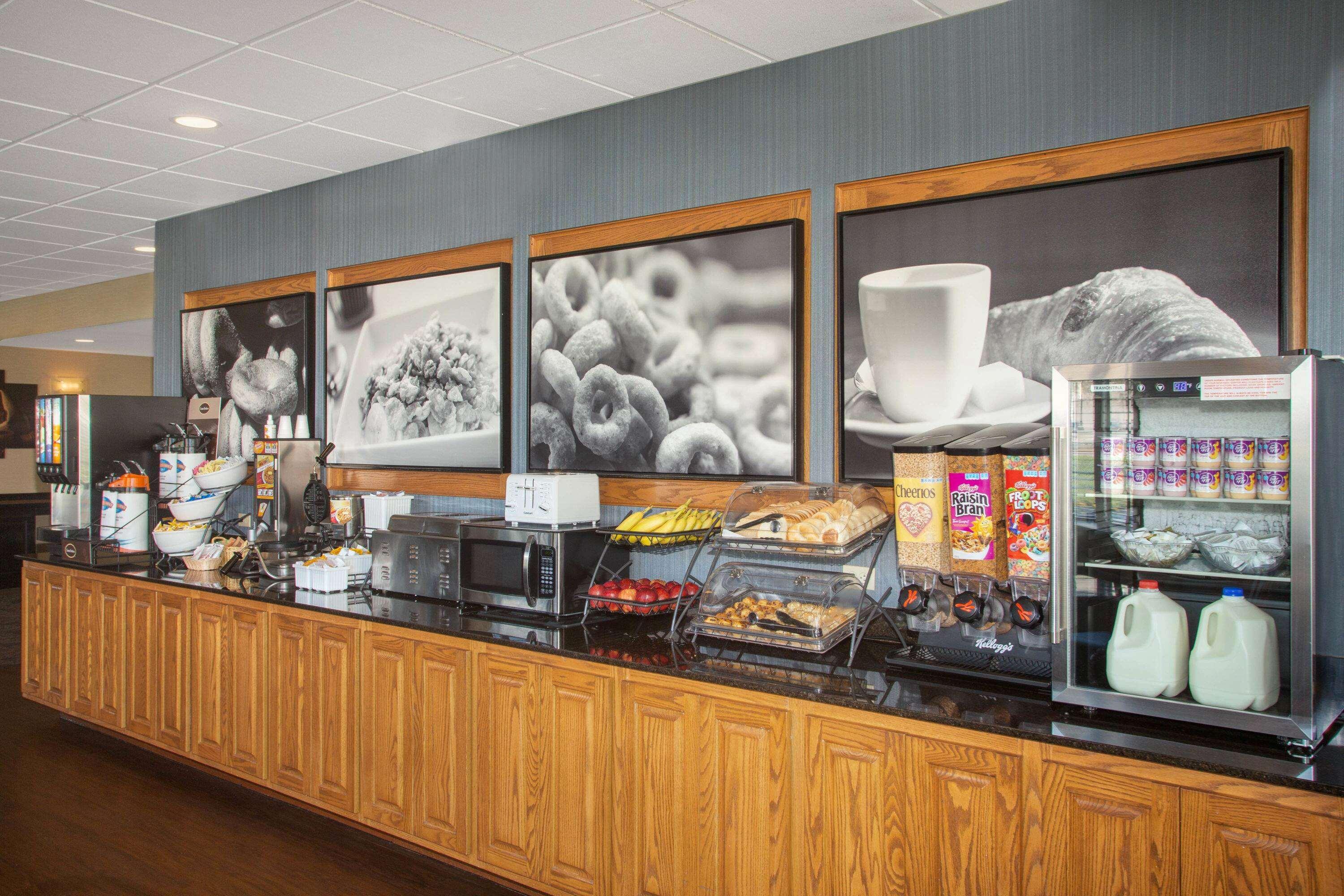 Baymont By Wyndham Jefferson City