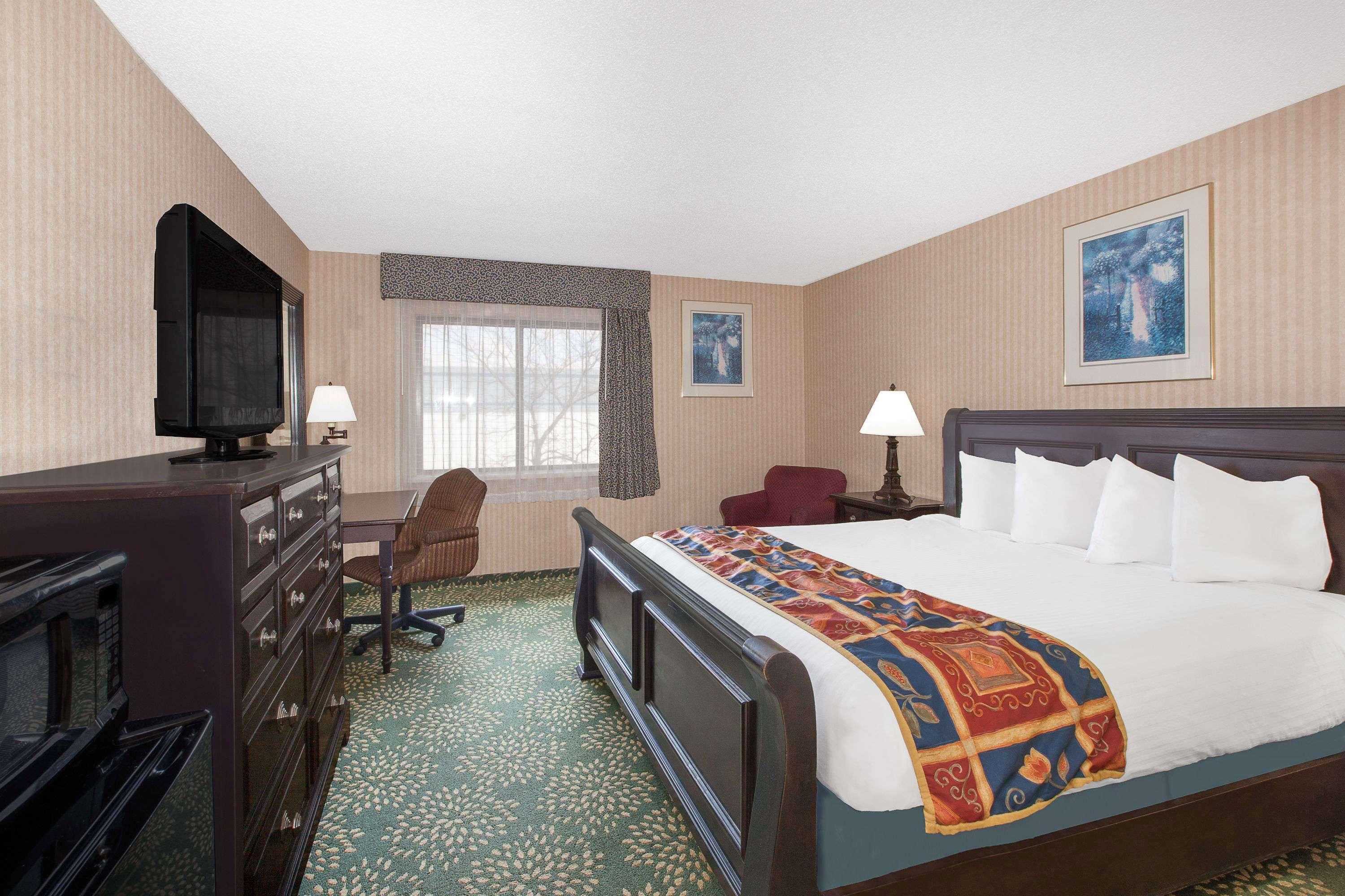 Red Roof Inn Flint