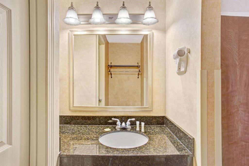 Baymont by Wyndham Indianapolis West