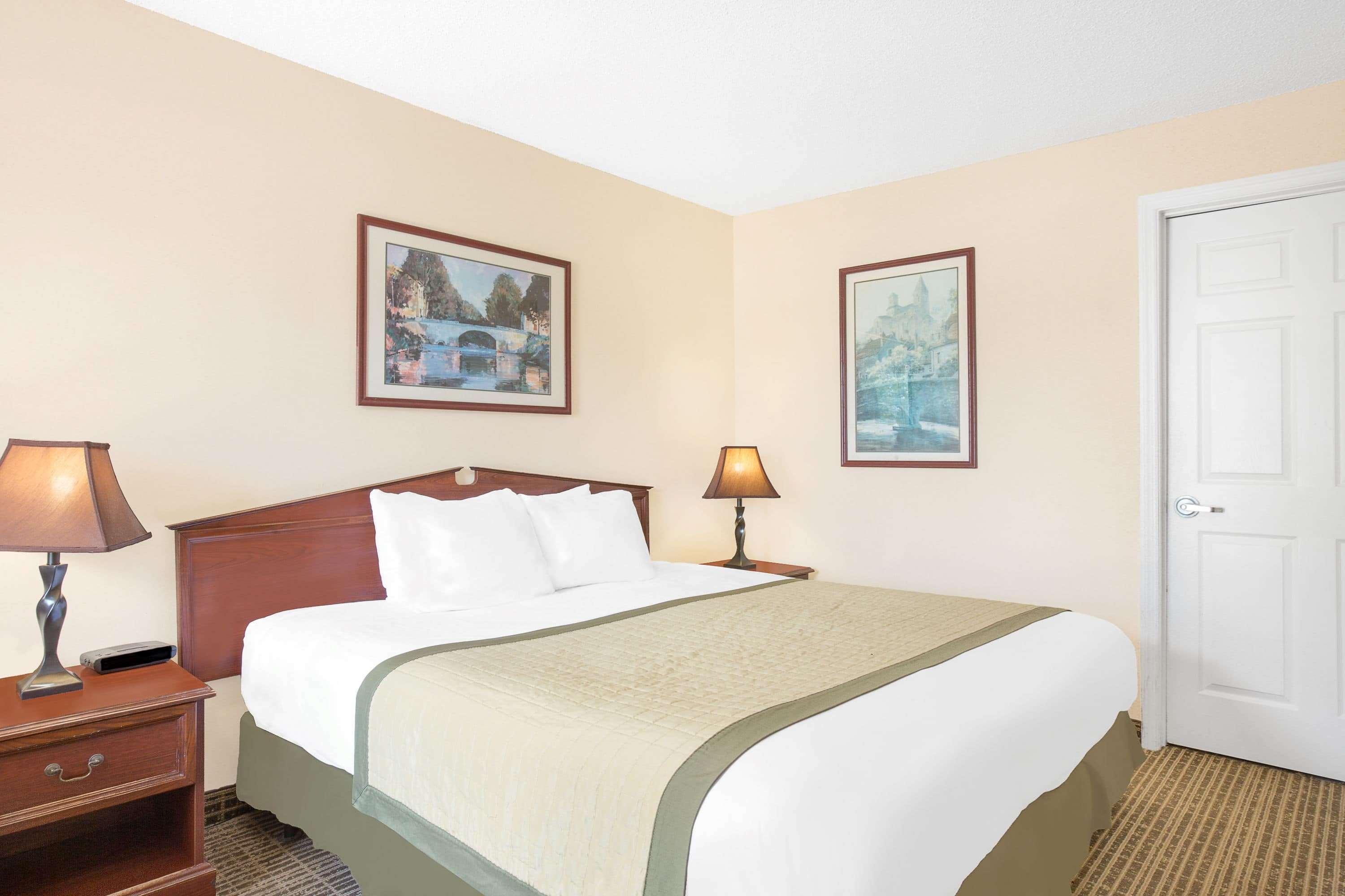 Baymont by Wyndham Meridian