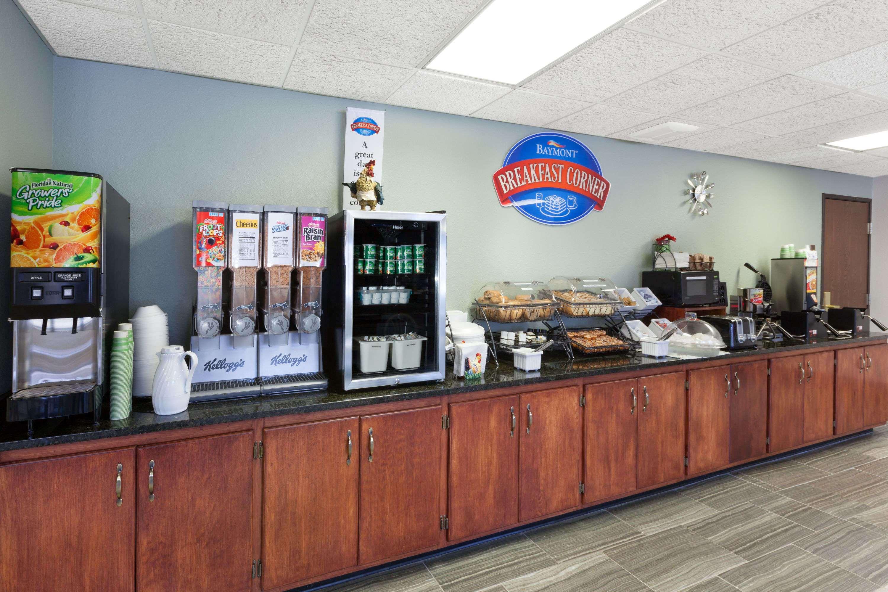 Baymont By Wyndham Midland
