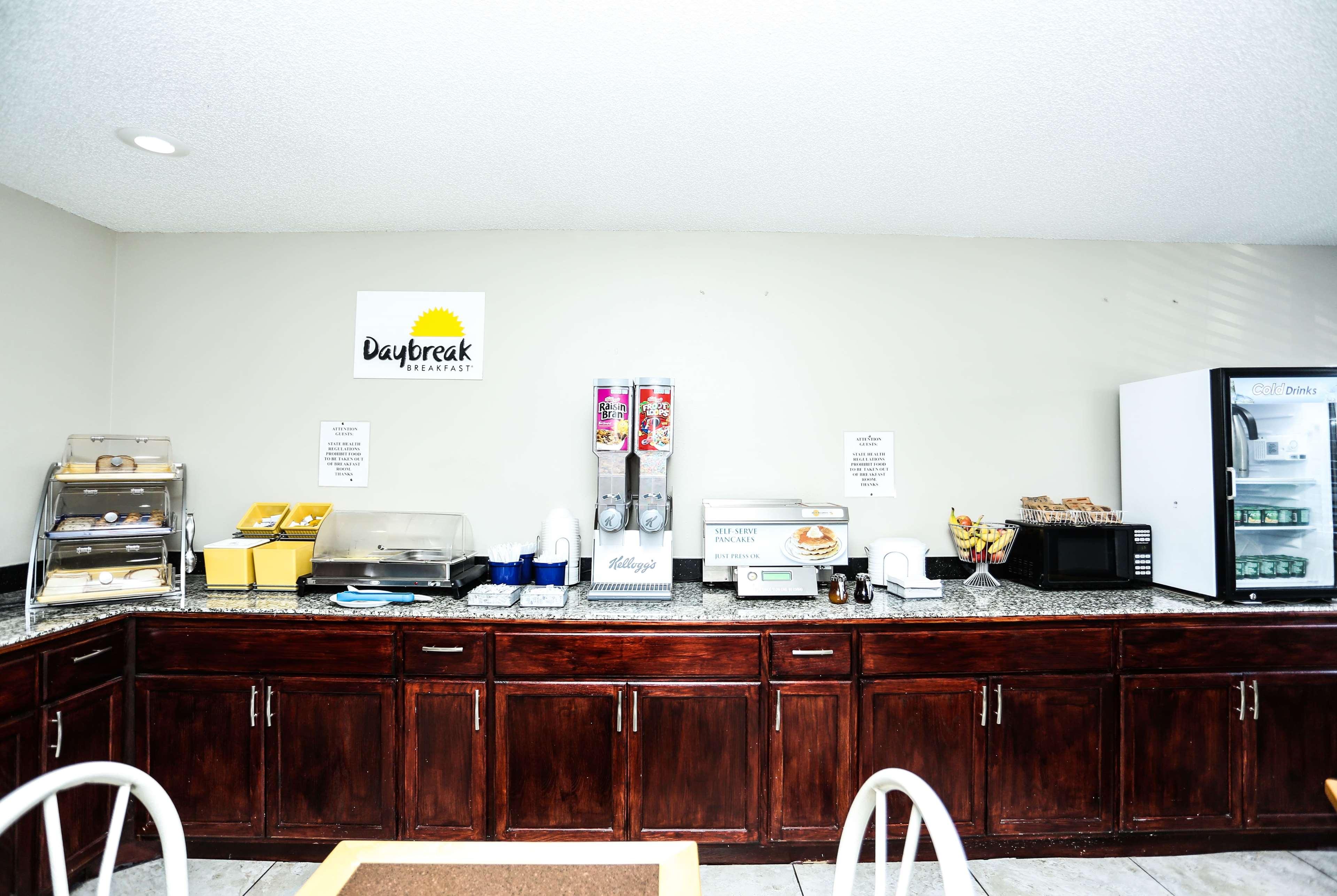 Super 8 By Wyndham Villa Rica