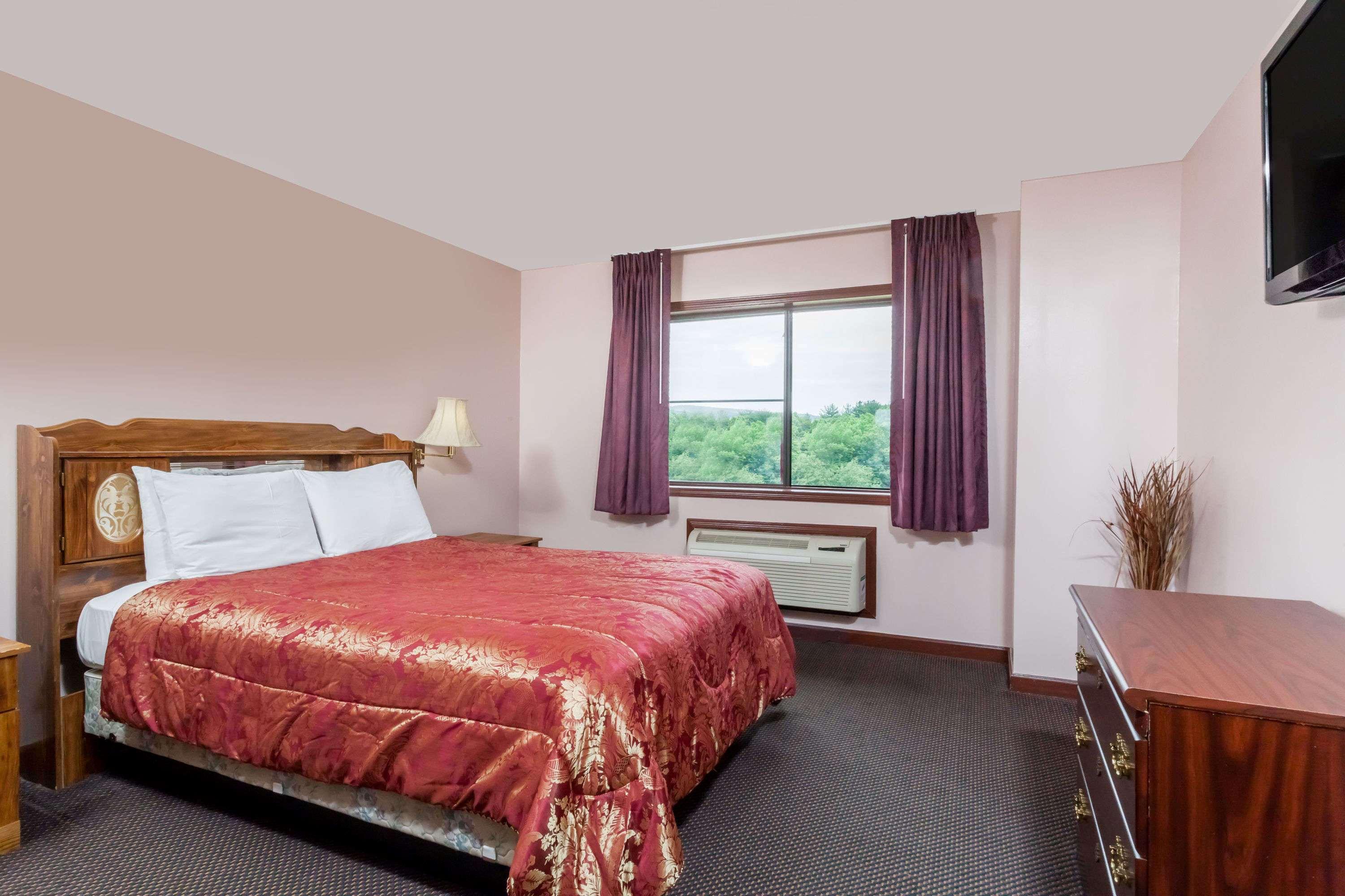 Days Inn By Wyndham Wurtsboro