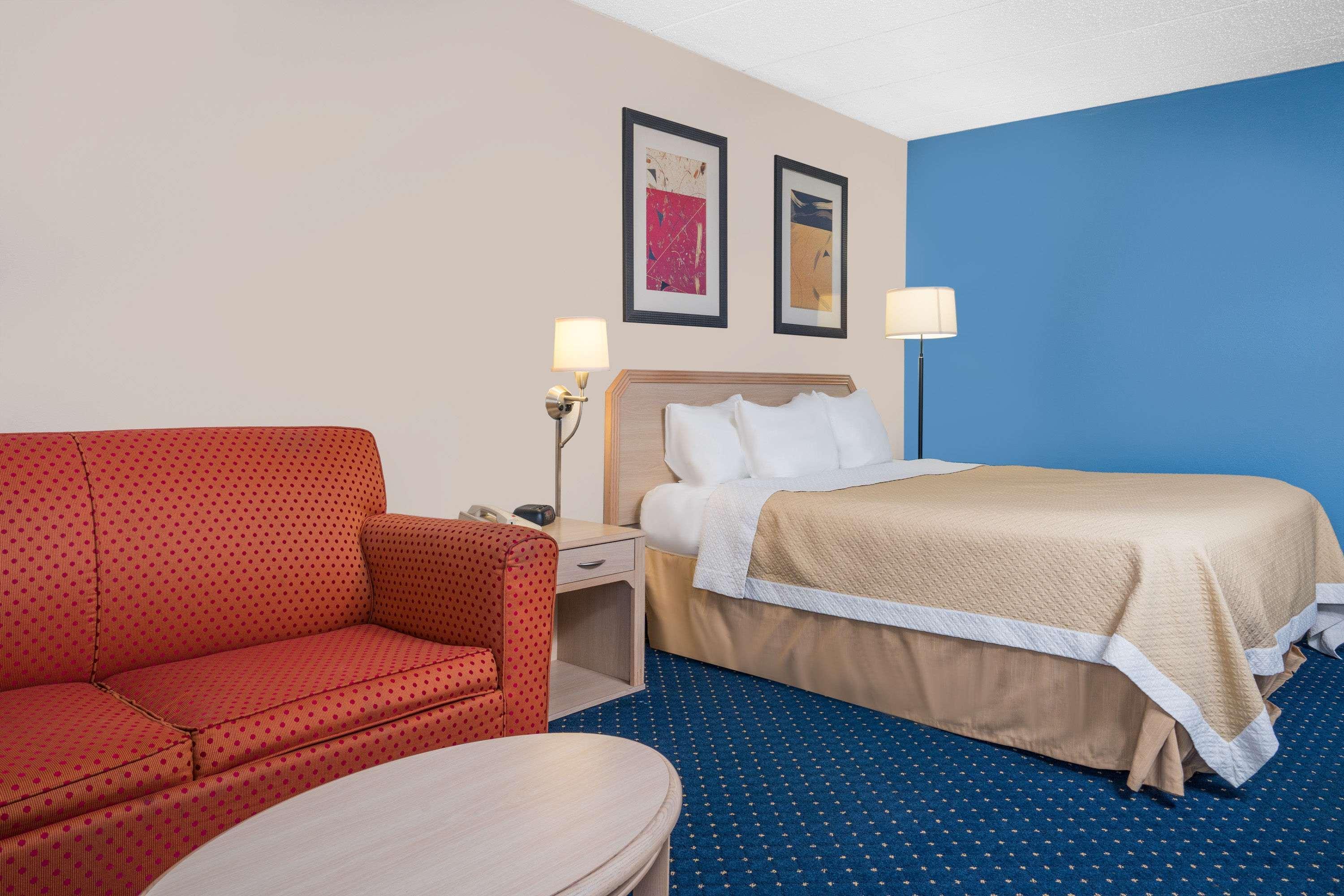 Days Inn by Wyndham La Crosse Conference Center