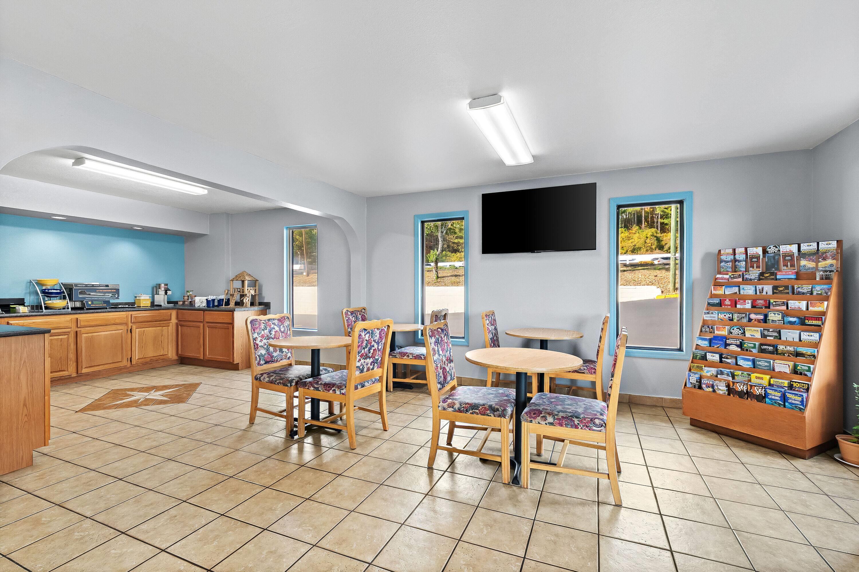 Days Inn By Wyndham Cleveland Tn