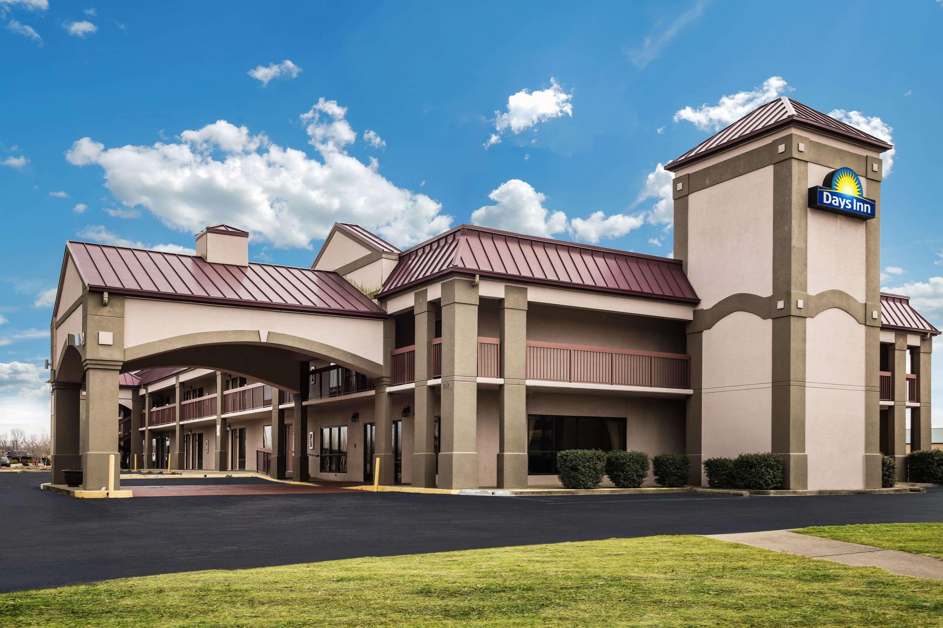 Days Inn by Wyndham Oak Grove/Ft. Campbell image