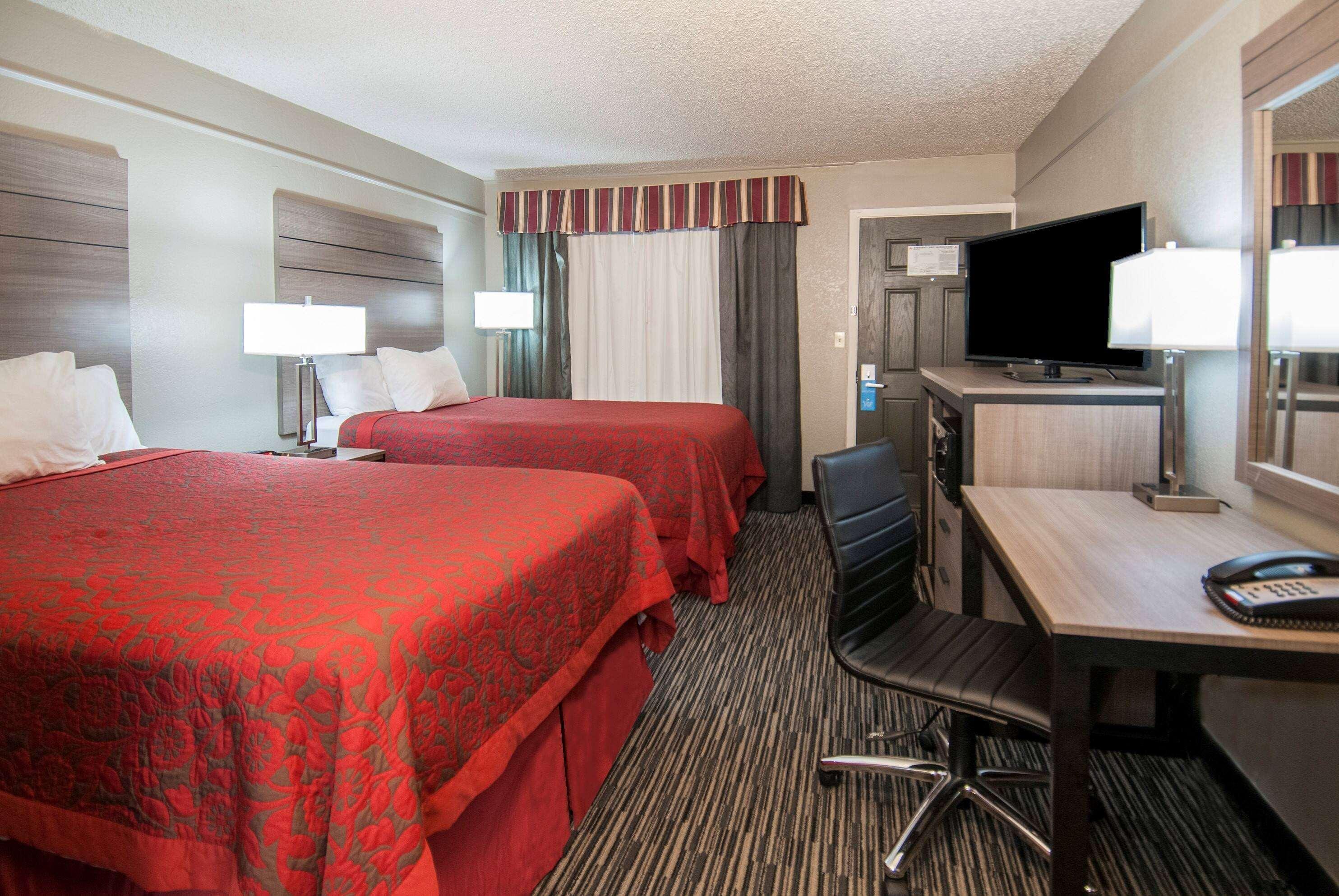 Days Inn by Wyndham N.W. Medical Center