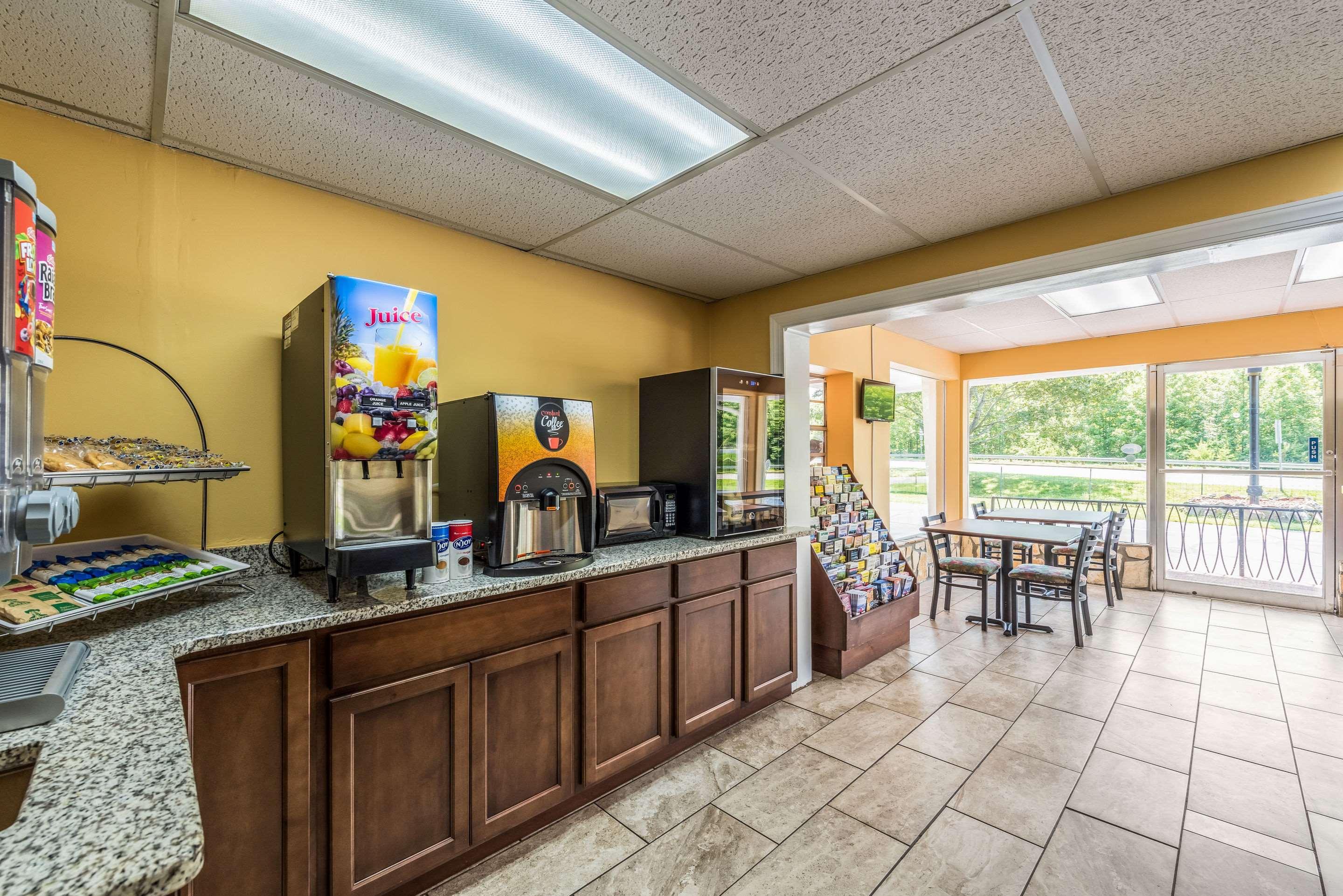 Americas Best Value Inn Franklin By Sonesta