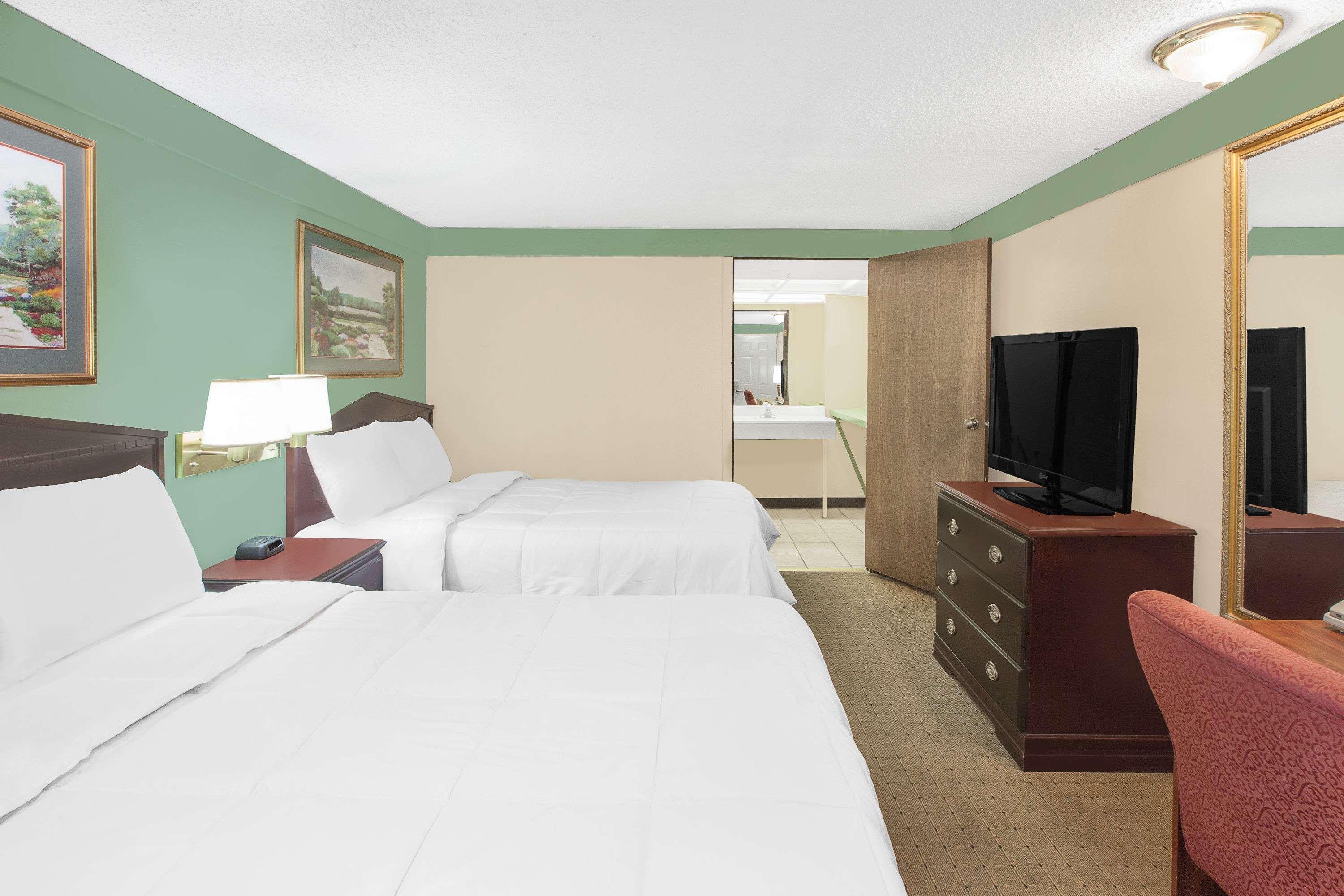 Knights Inn Battle Creek Mi