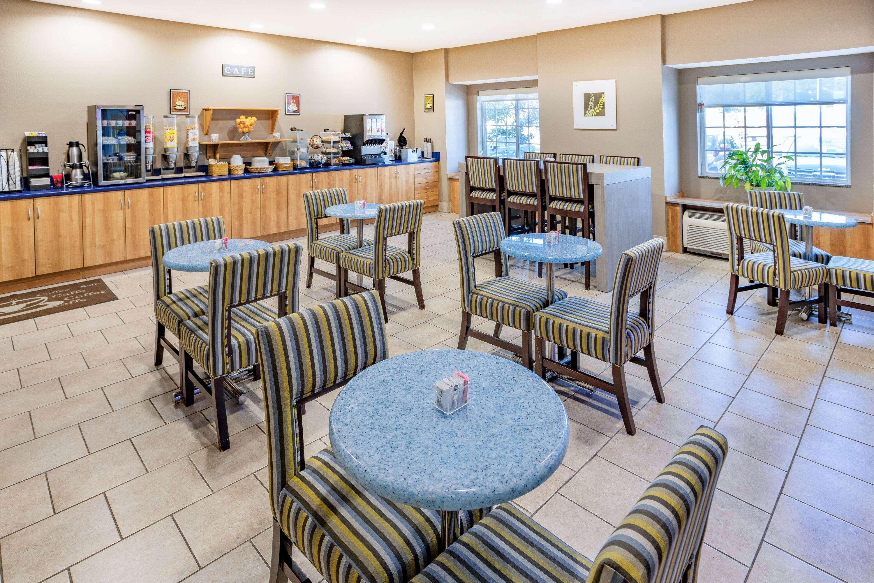 Microtel Inn & Suites by Wyndham Johnstown