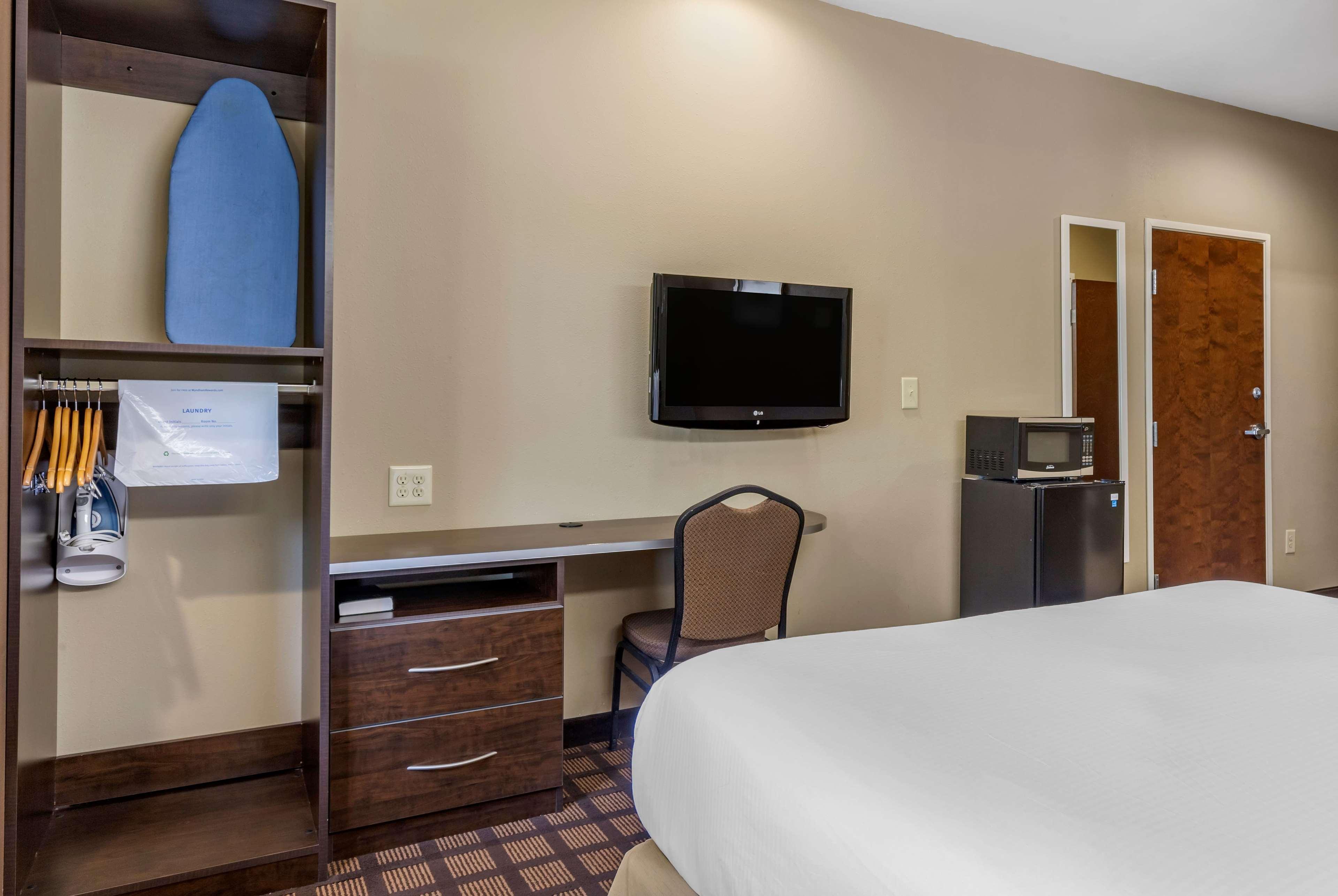 Microtel Inn & Suites By Wyndham Sylva Dillsboro