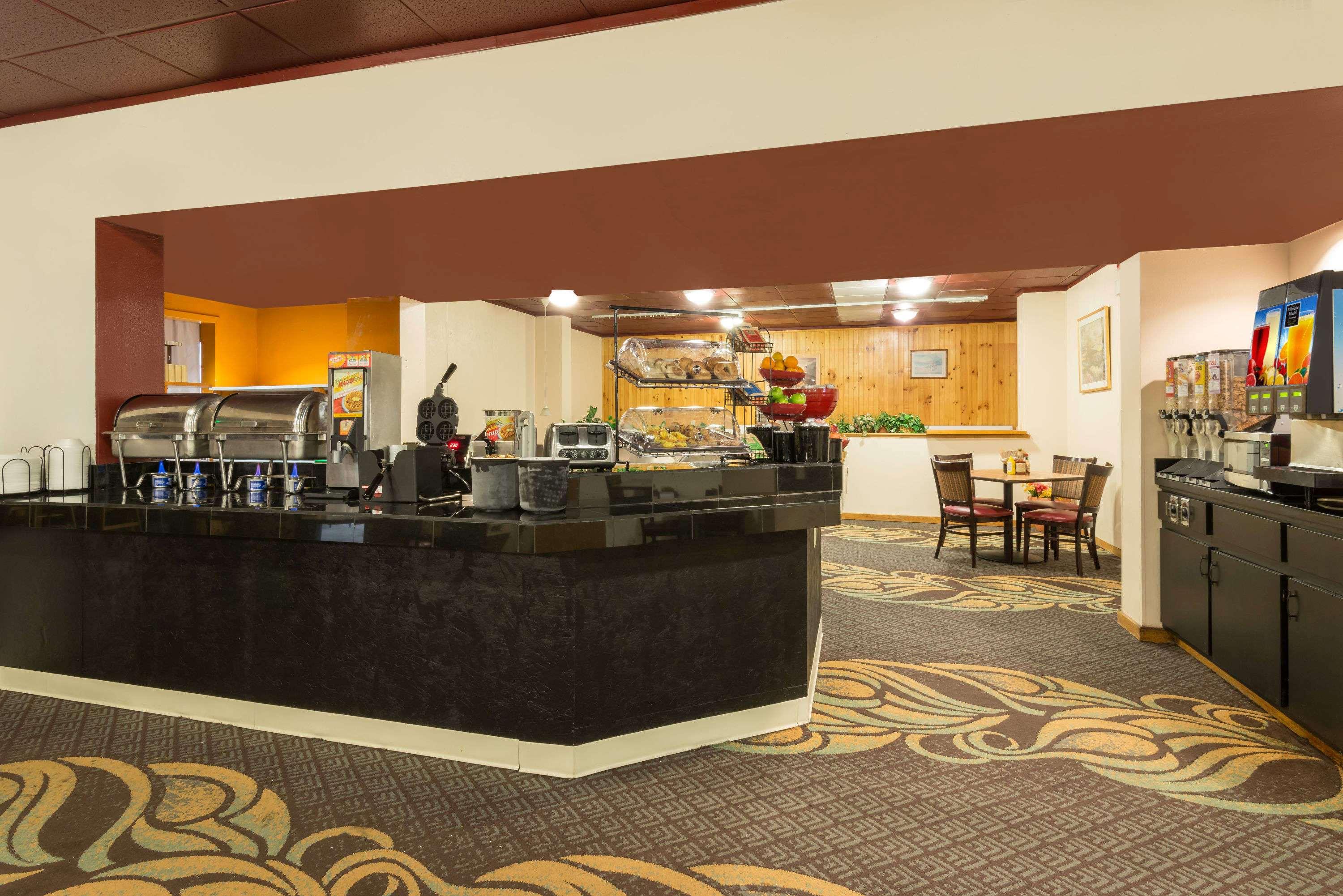 Ramada by Wyndham Laramie
