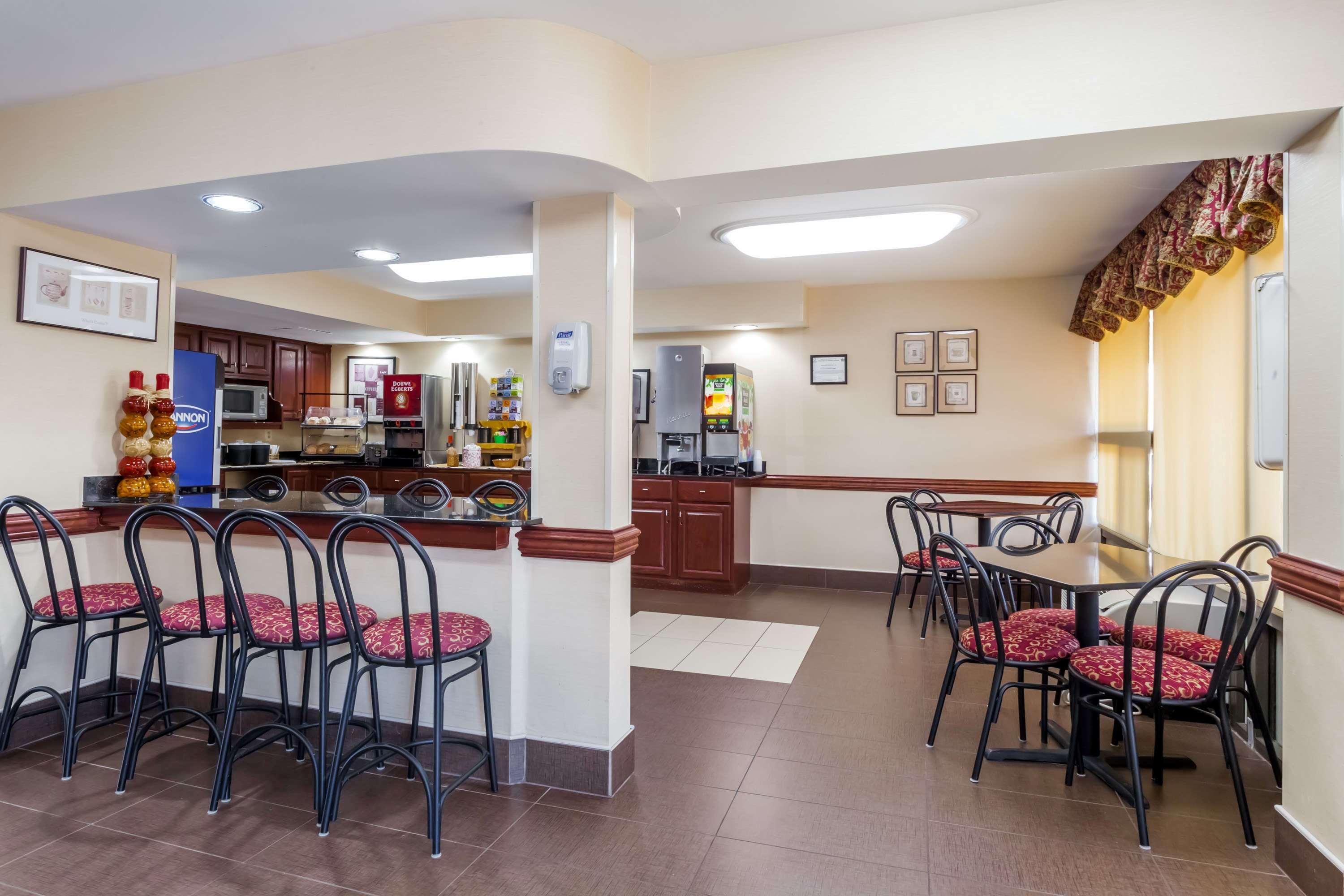 Ramada Conference Center by Wyndham Edgewood