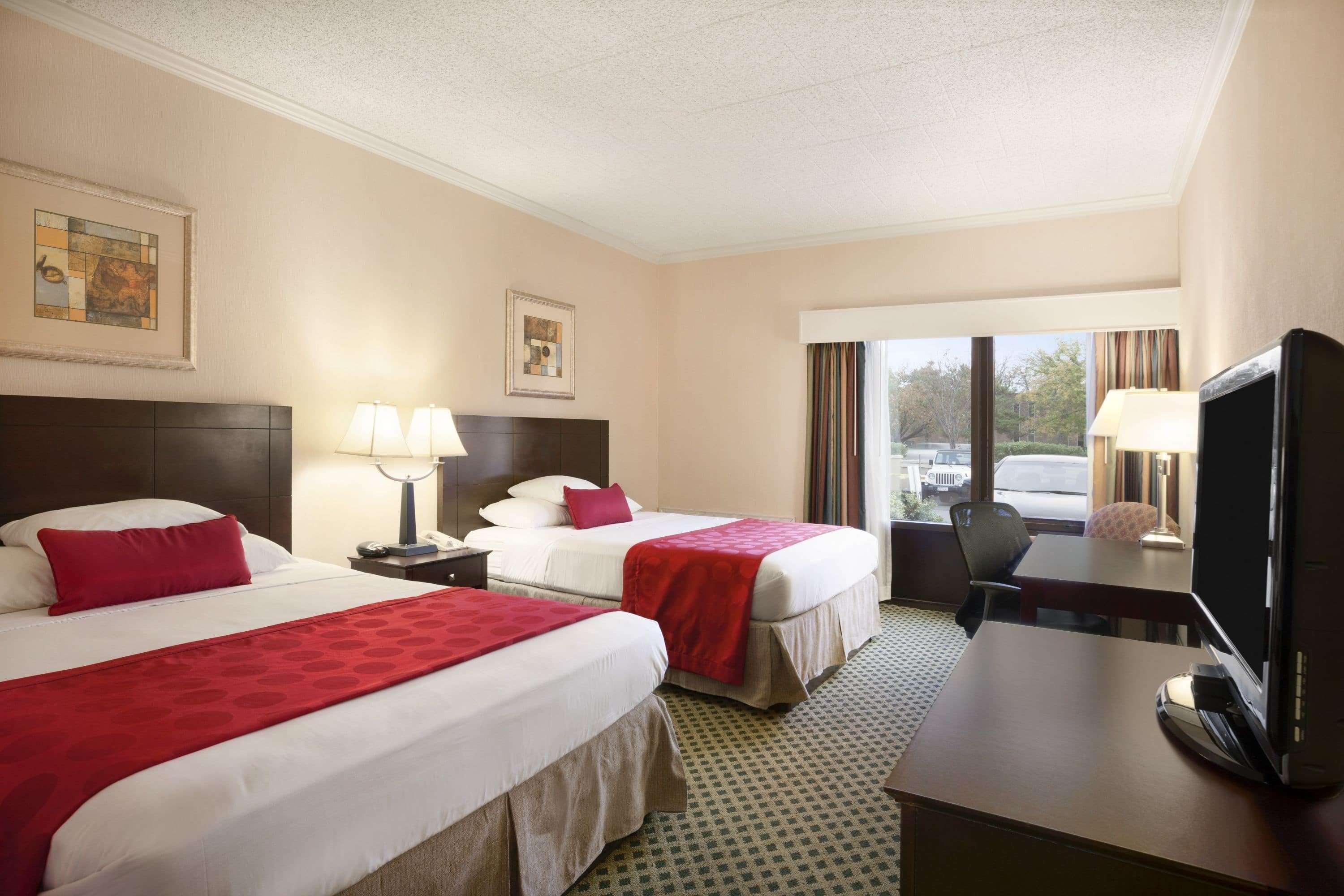 Ramada by Wyndham Newark - Wilmington