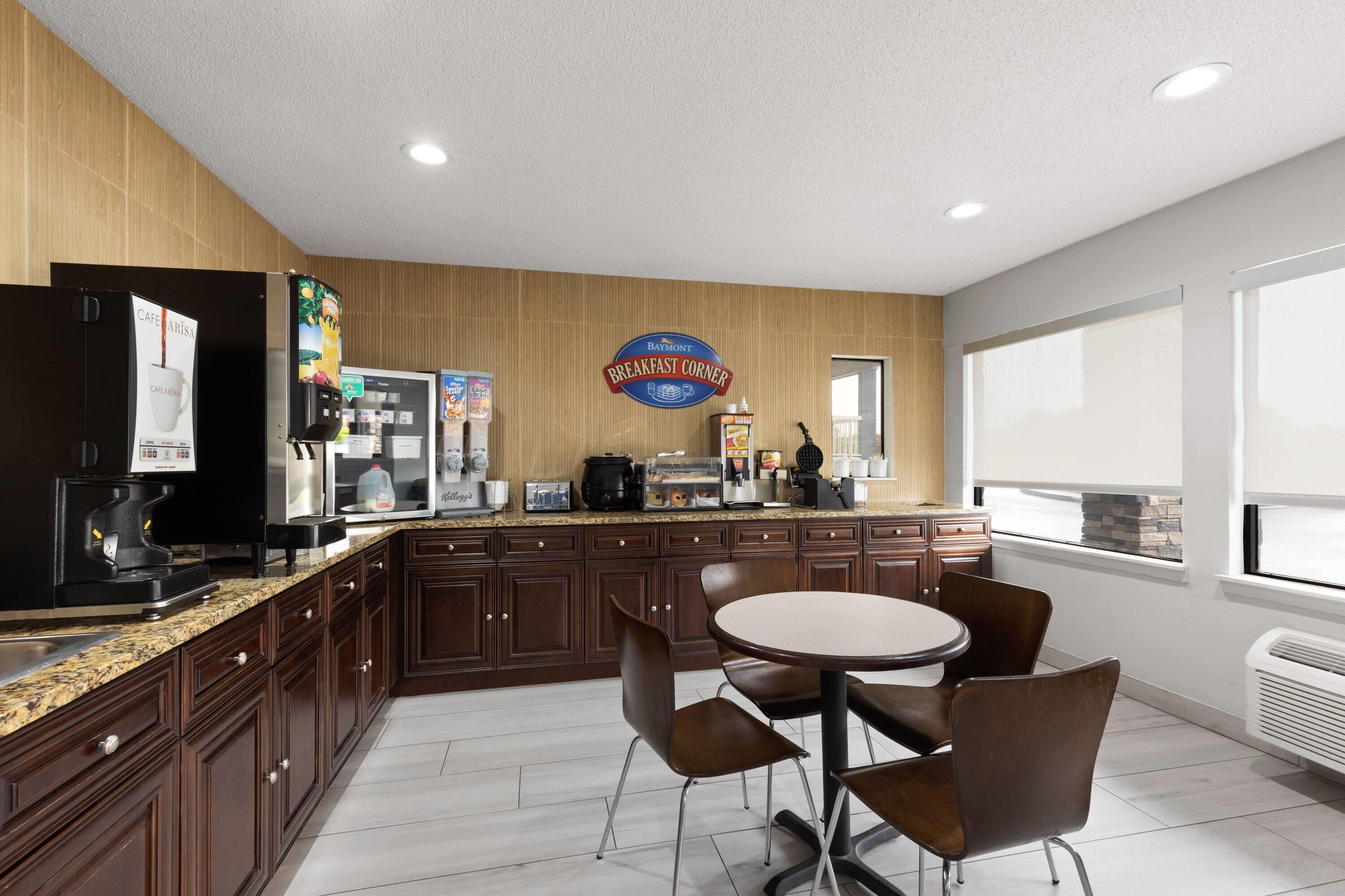 Baymont By Wyndham Richburg/Chester Area