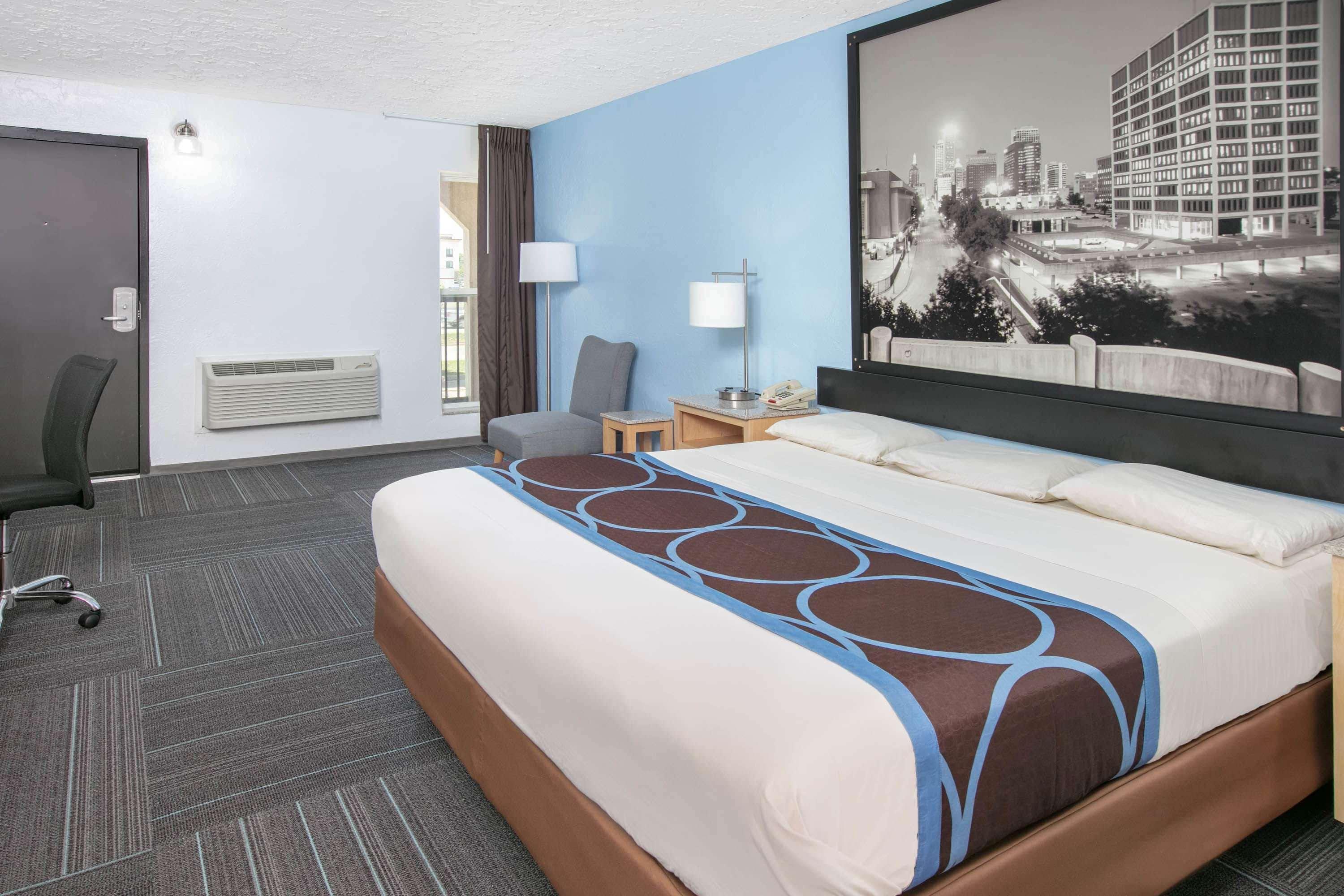 Super 8 By Wyndham City Of Moore