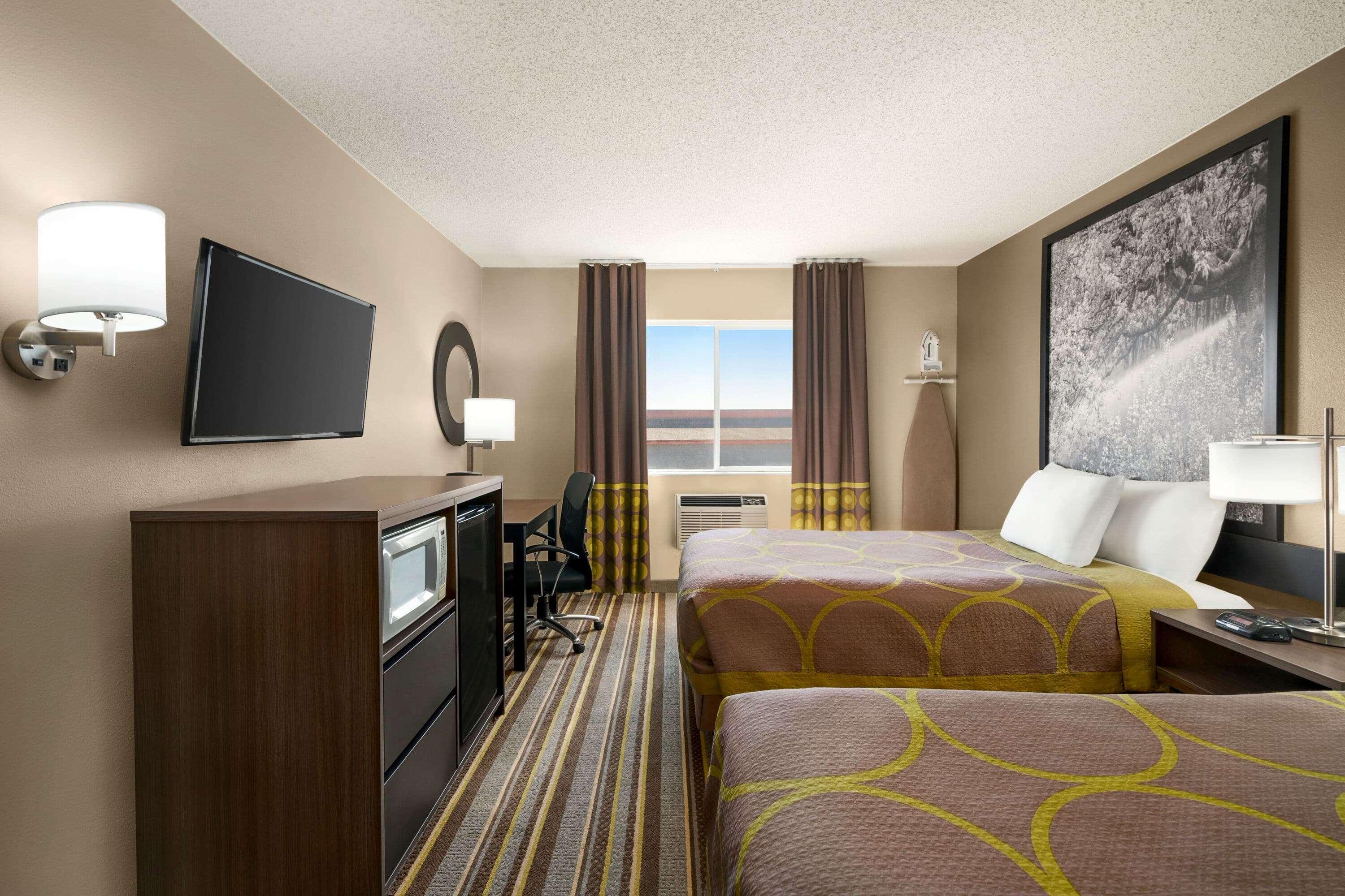 Super 8 By Wyndham Liberal Ks