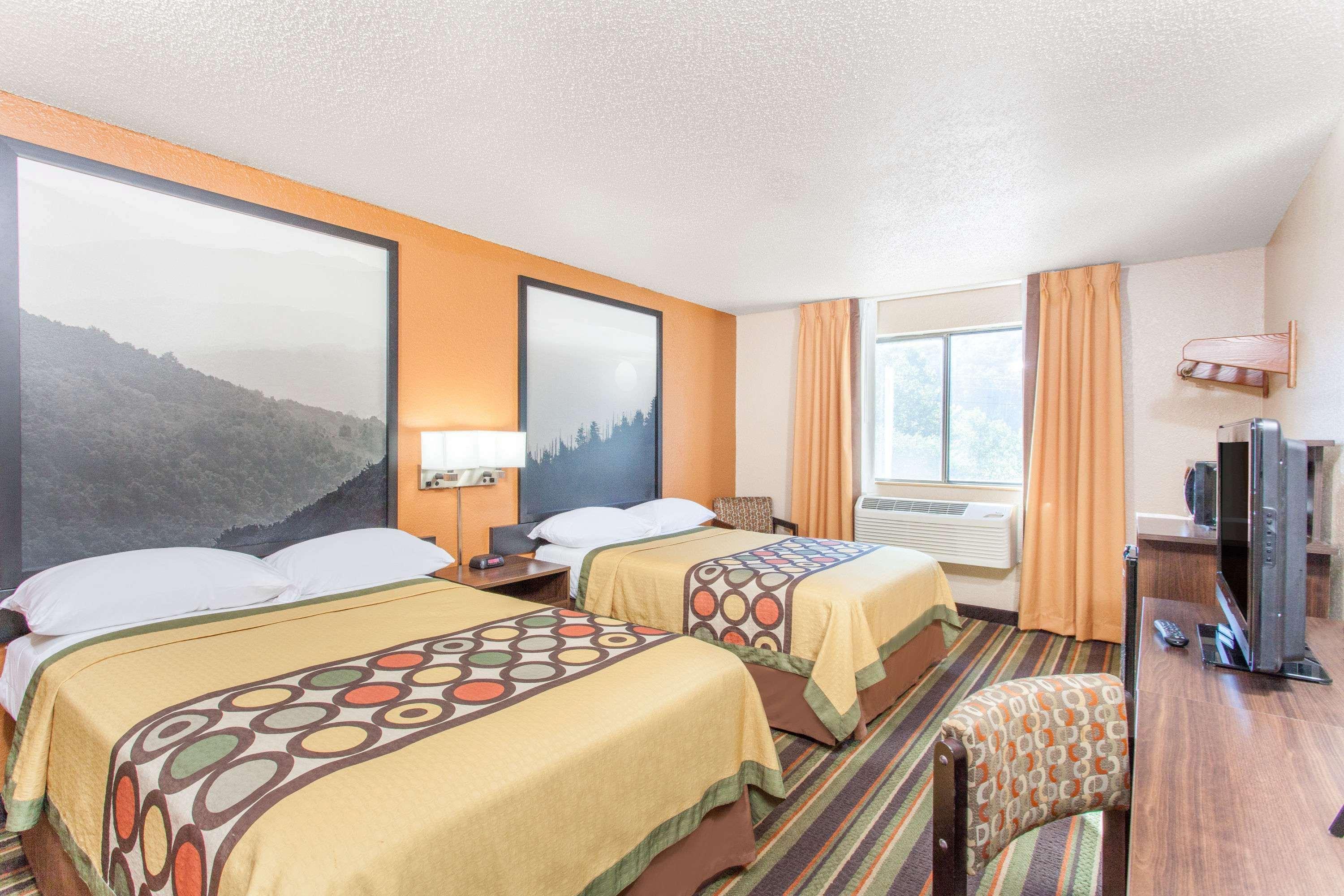 Super 8 By Wyndham Norton Va