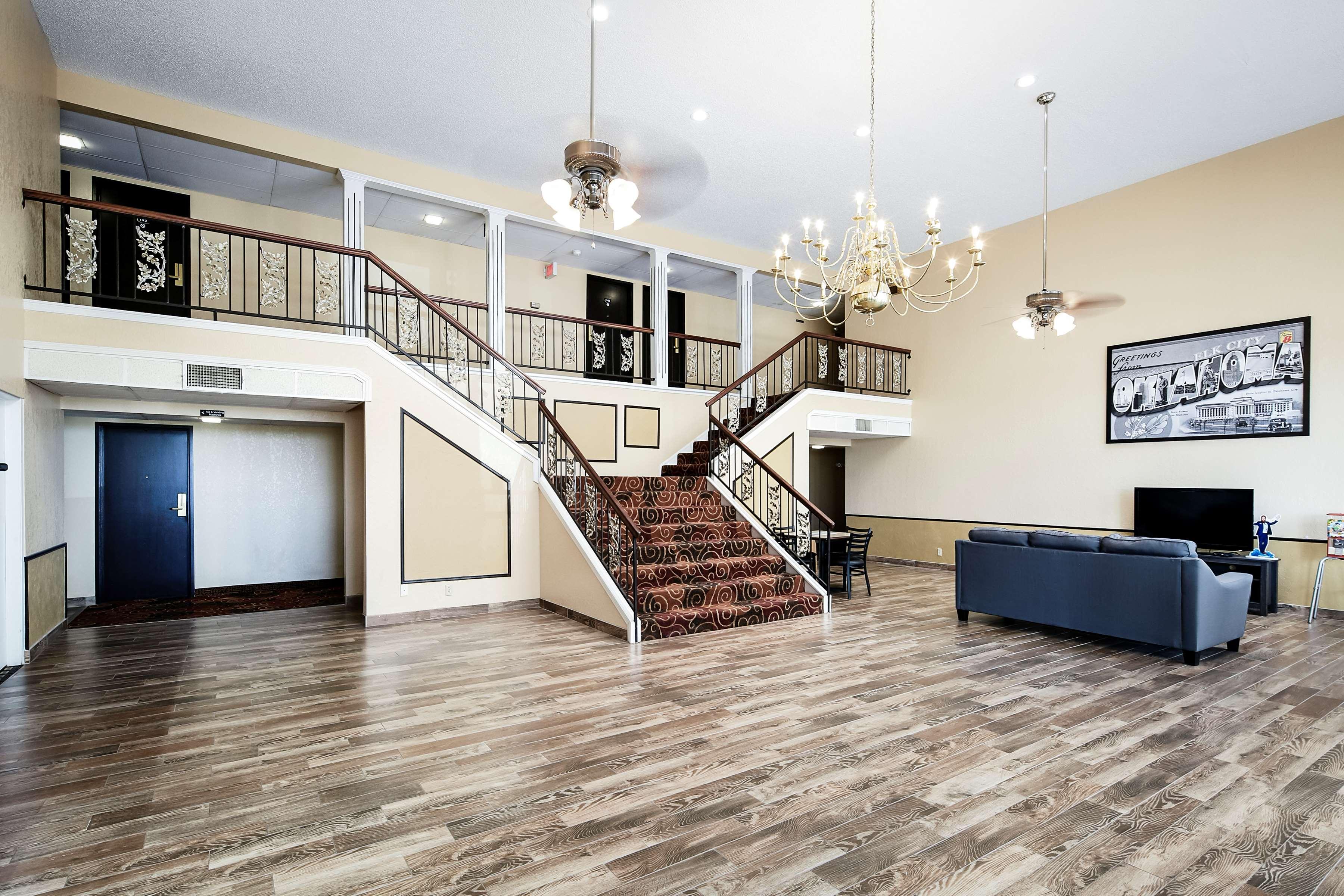 Super 8 By Wyndham Elk City