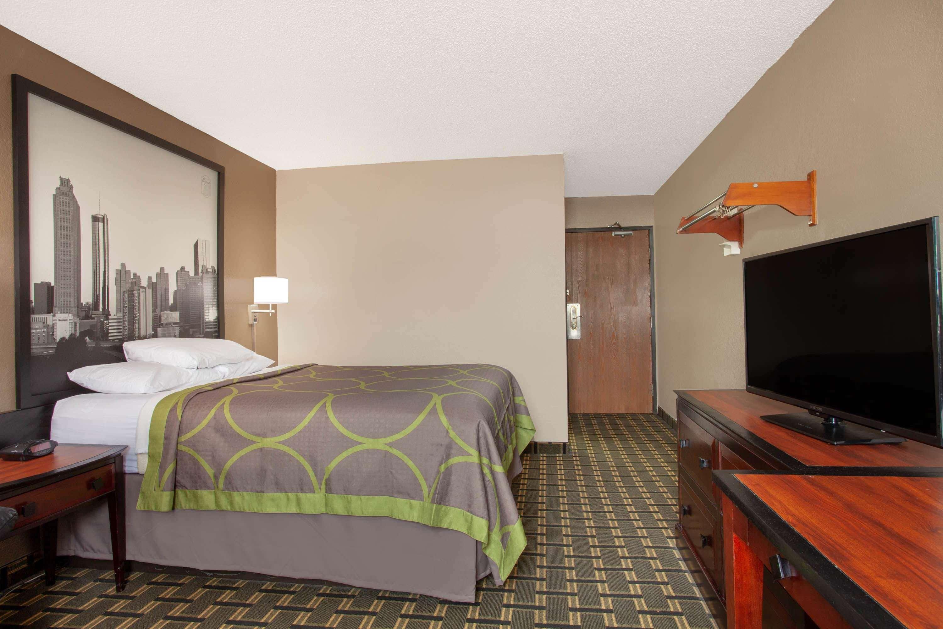 Super 8 By Wyndham Waycross Ga