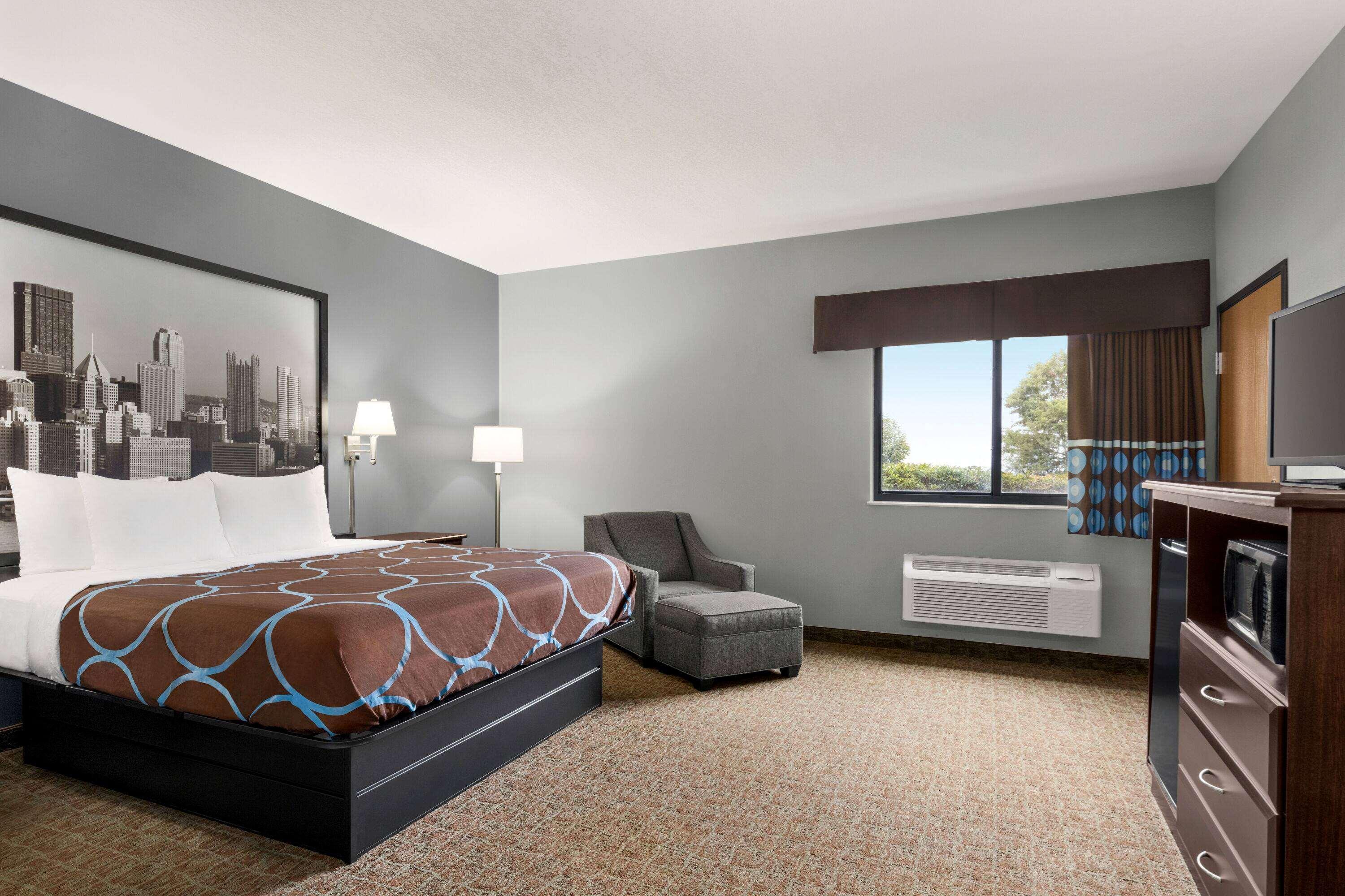 Super 8 By Wyndham Grove City
