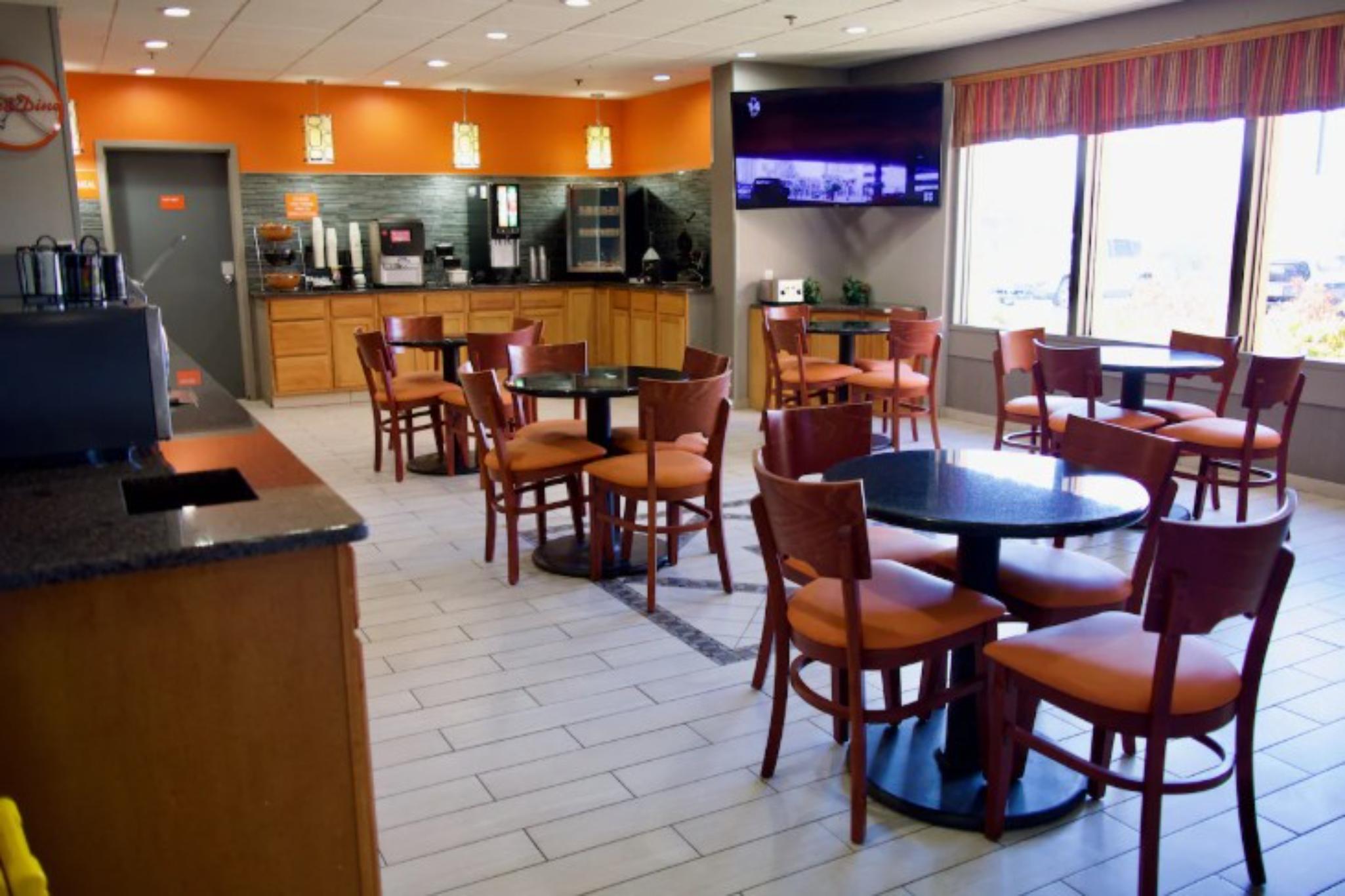 Howard Johnson by Wyndham Lexington