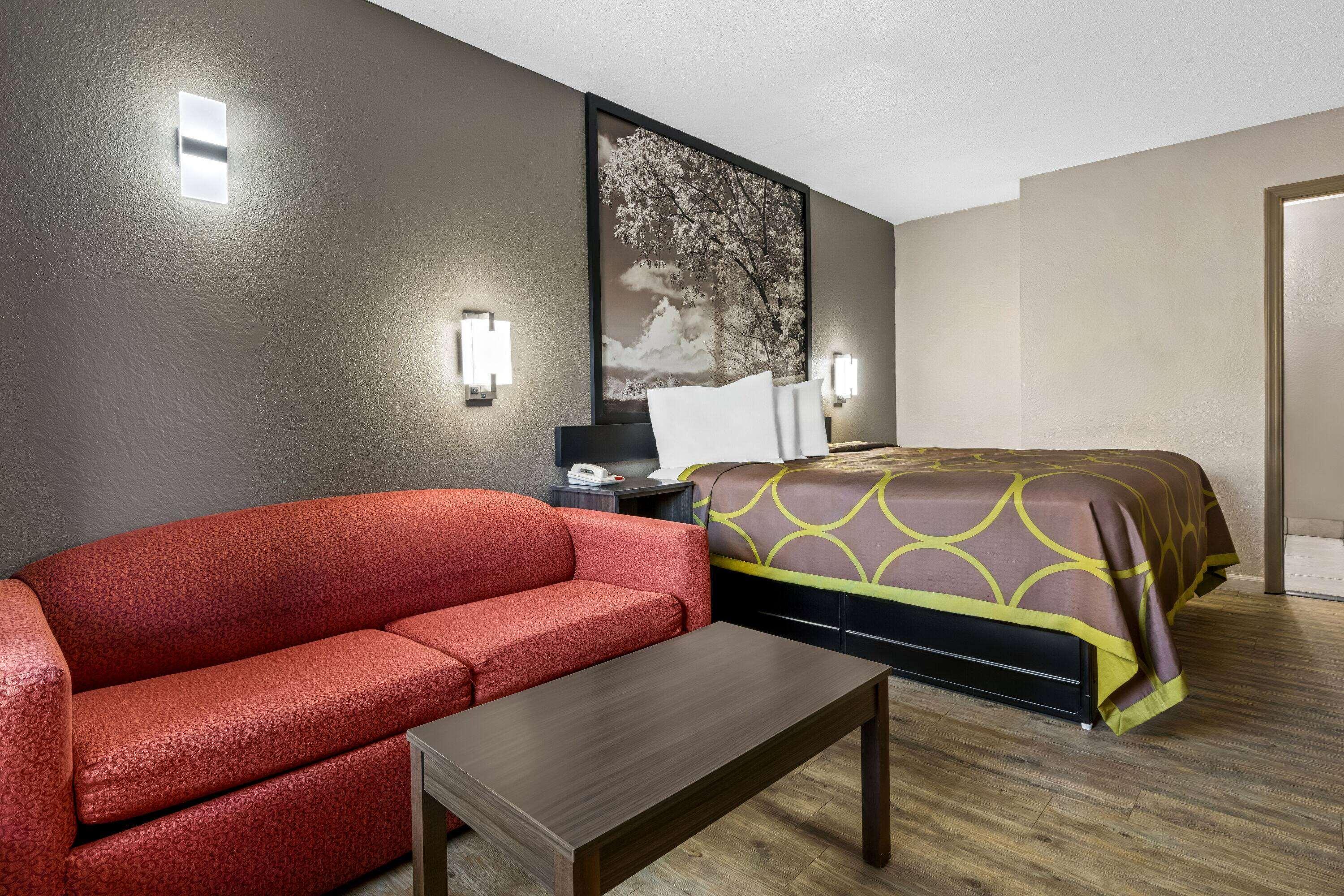 Super 8 By Wyndham Garysburg/Roanoke Rapids